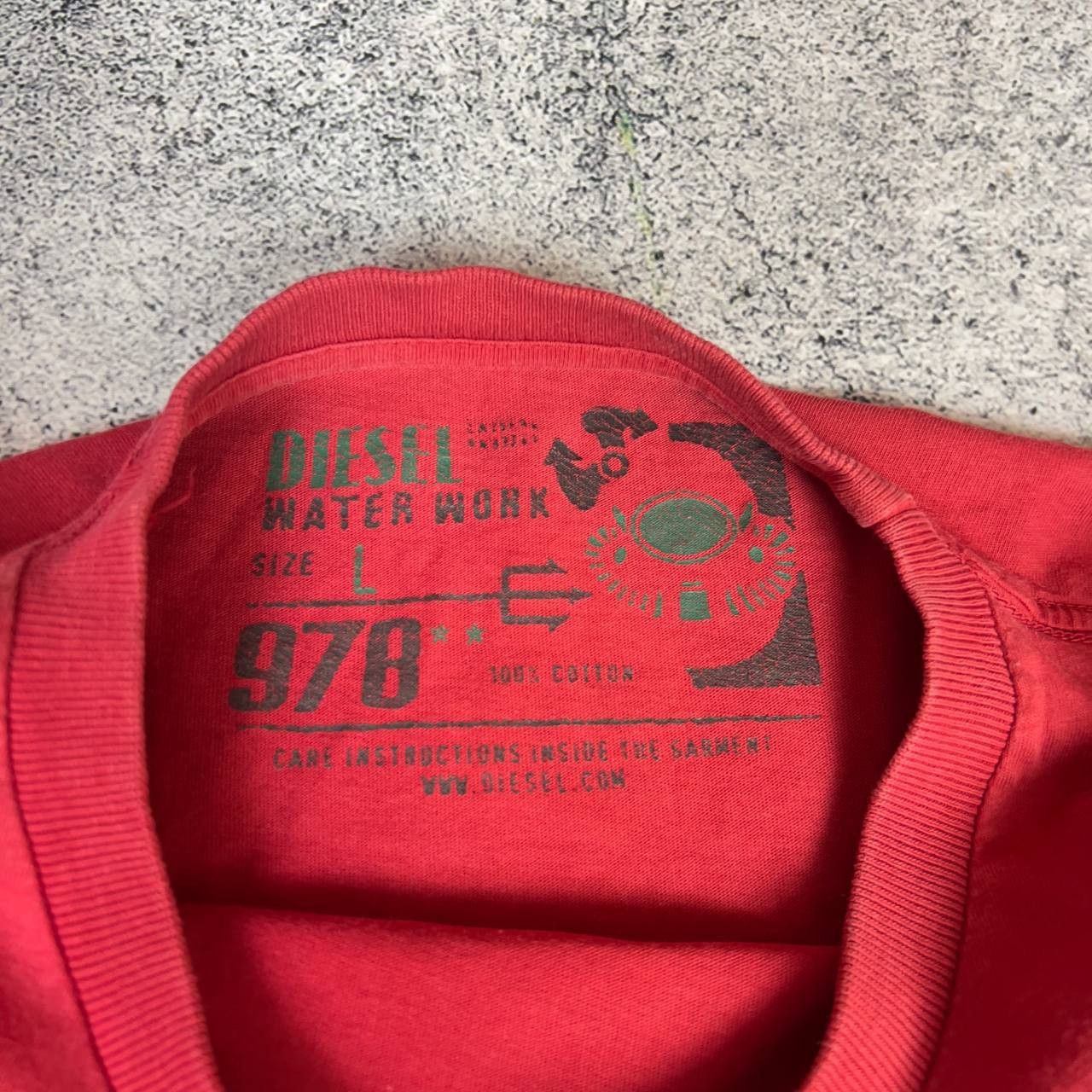 Diesel Diesel Tee Men's Size L Red Cotton Short Sleeve` Size US L / EU 52-54 / 3 - 9 Thumbnail