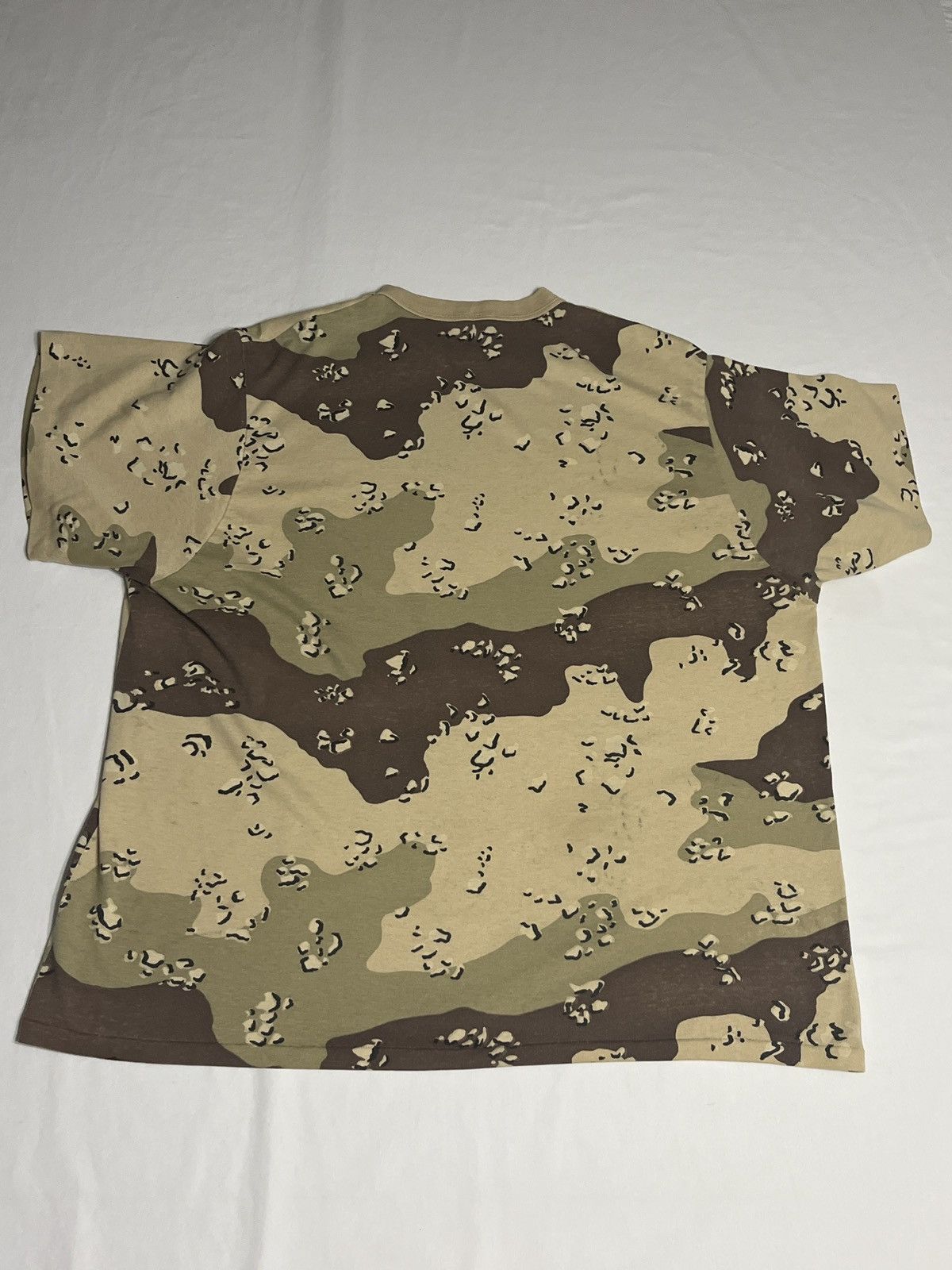 Vintage 90s desert Camo single stitch t-shirt Size US XXL / EU 58 / 5 - 2 Thumbnail