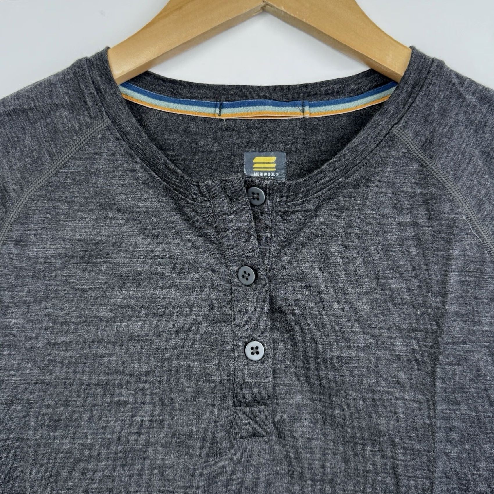 Vintage Meriwool Base Layer Womens Small Gray Henley Long Sleeve 190g Size S / US 4 / IT 40 - 3 Thumbnail
