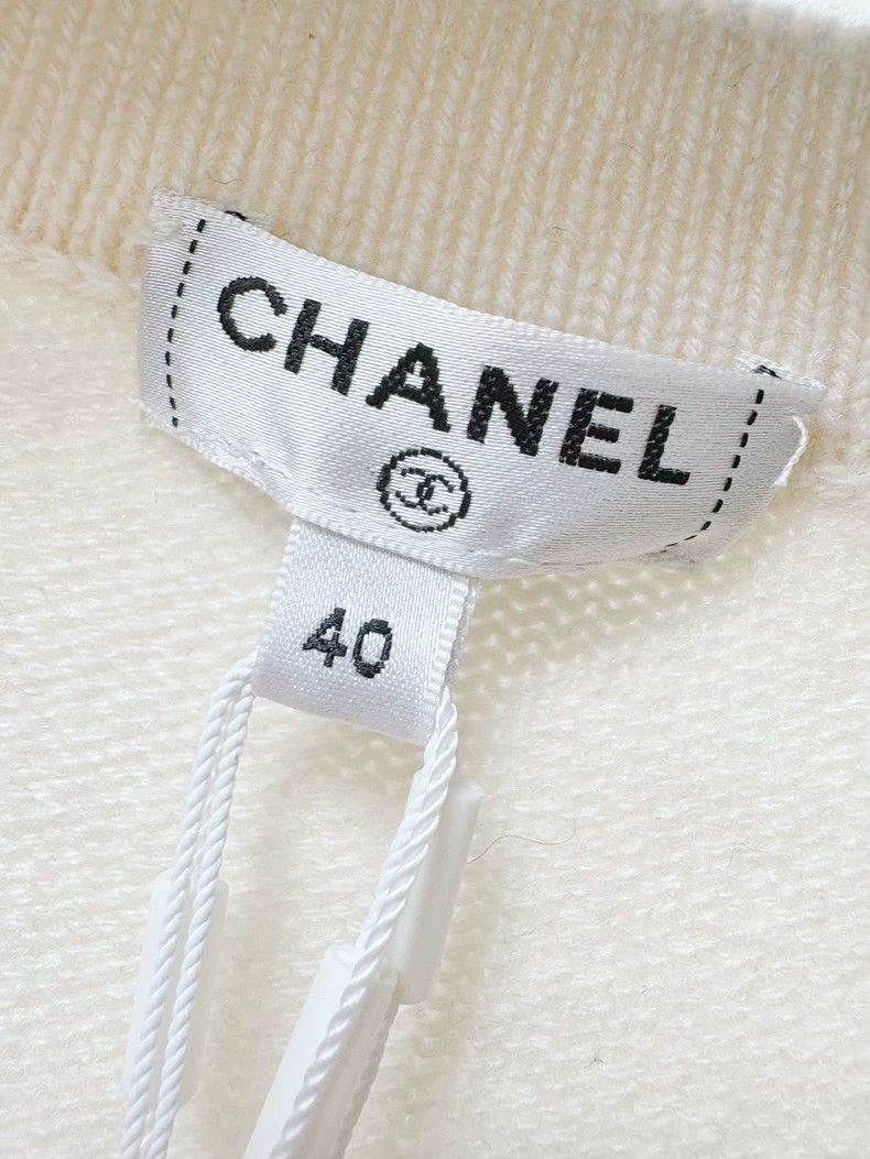 Chanel Chanel Long-sleeved knitted cardigan with chain edge coat Size S / US 4 / IT 40 - 5 Thumbnail