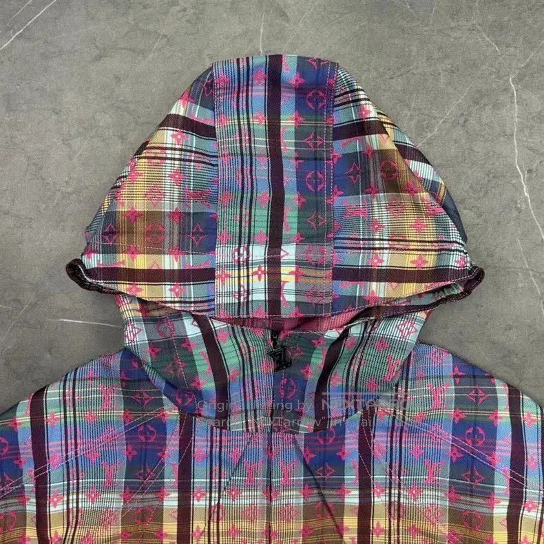 Louis Vuitton Louis Vuitton Monogram Hooded Jacket. Size US L / EU 52-54 / 3 - 2 Thumbnail