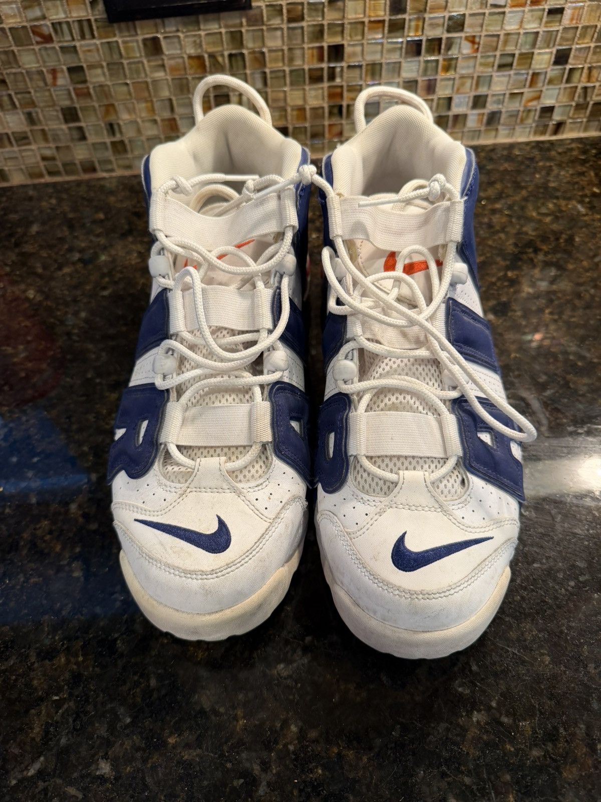 Nike Nike uptempo “knicks” Size US 11 / EU 44 - 1 Thumbnail