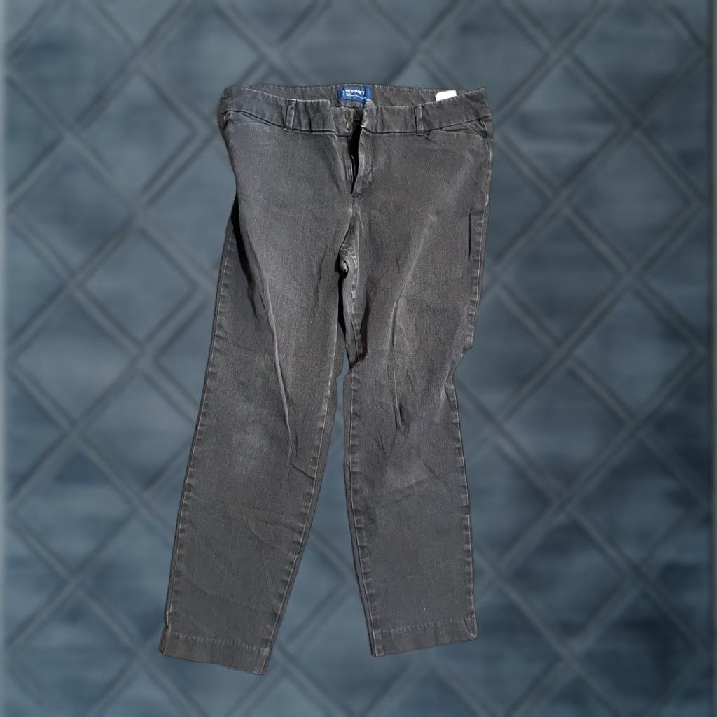 Old Navy Old Navy Pixie Ankle Pants Women Size 10 Pockets Dark Gray Med Rise Charcoal Size 32" / US 10 / IT 46 - 1 Thumbnail