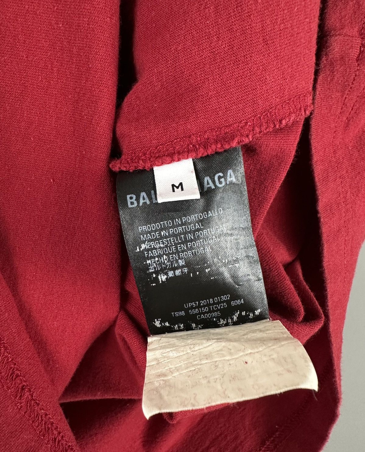 Balenciaga Balenciaga - 2018 Oversized - Small Chest Logo Tee Size US M / EU 48-50 / 2 - 11 Thumbnail