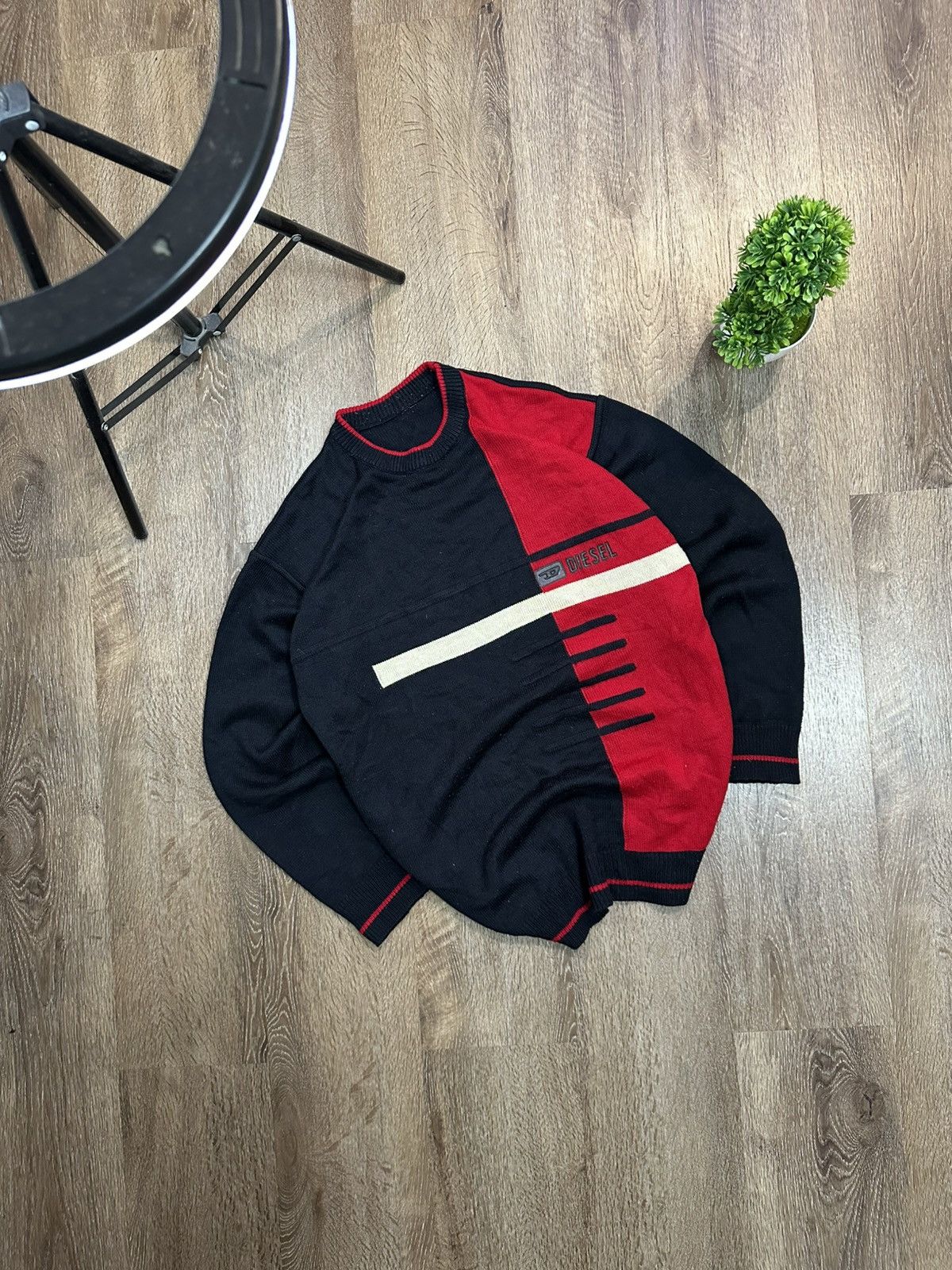 Diesel Vintage Diesel Wool Sweater Avant-Garde Size US L / EU 52-54 / 3 - 1 Thumbnail