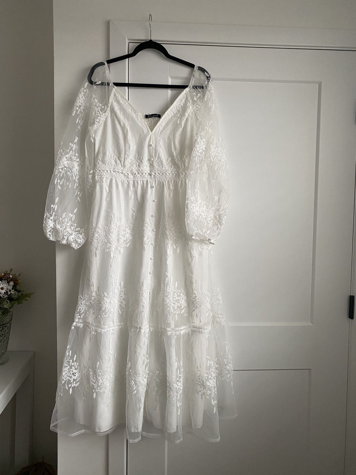 Other New Simplee Women’s Elegant Lantern Sleeve Ruffle HemDresses Size XL / US 12-14 / IT 48-50 - 4 Thumbnail
