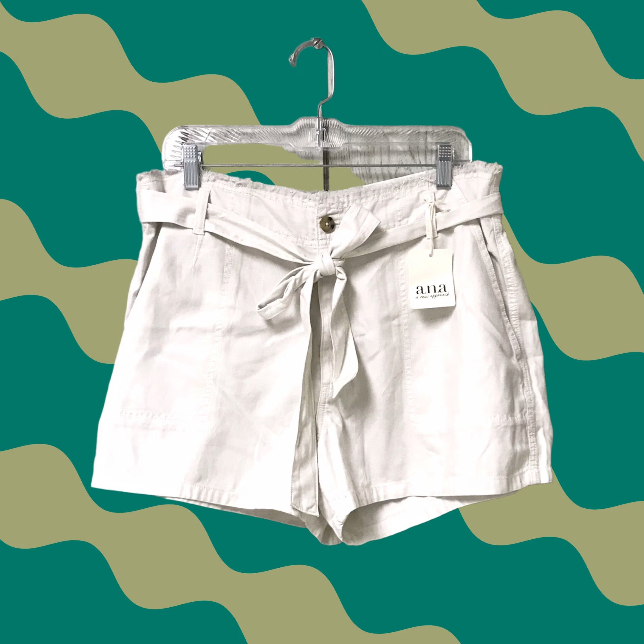 Vintage a.n.a Women Cement White High-Rise Belted Tie-Waist Paperbag Shorts 16 Beige Cotton Lyocell 4-Pocket Denim 3 in Inseam Mens? Size 38" / US 16 / IT 52 - 1 Thumbnail
