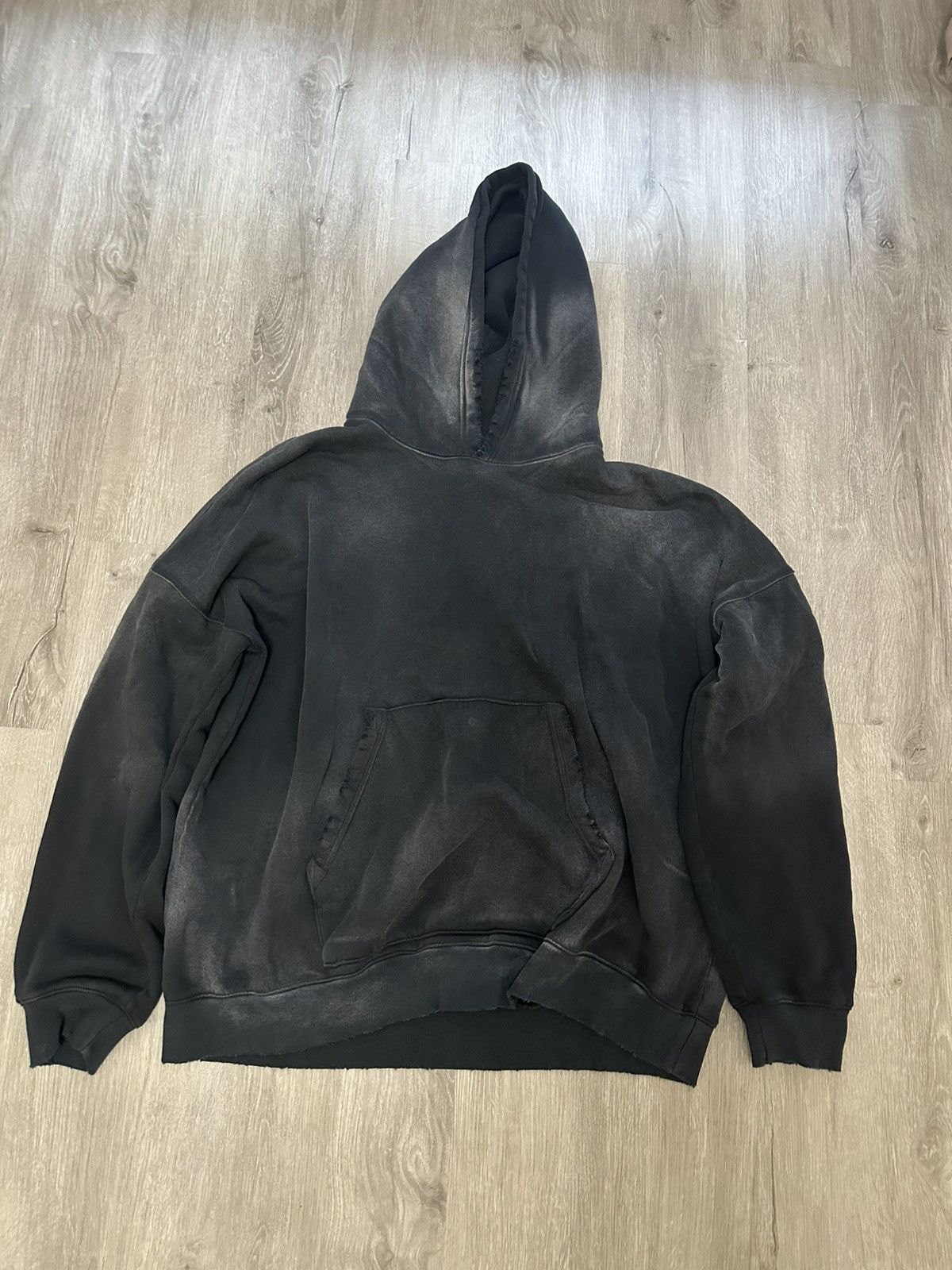 Other Distressed Black Hoodie Size US L / EU 52-54 / 3 - 1 Thumbnail