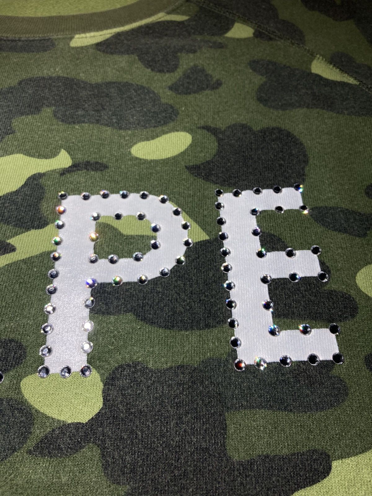 Bape 2008 Bape Swarvoski Crystal Logo Camo Sweater Raglan Size US L / EU 52-54 / 3 - 4 Thumbnail