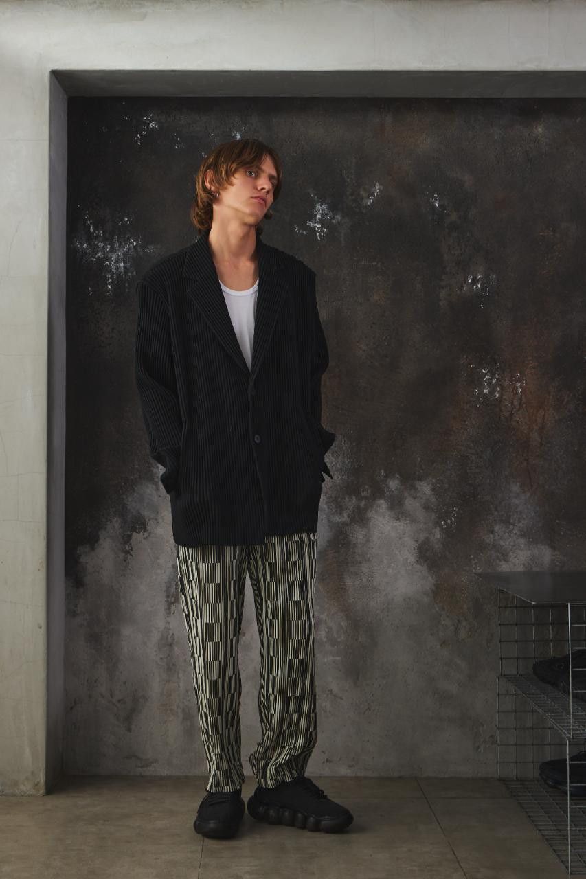 Homme Plisse Issey Miyake HOMME PLISSÉ ISSEY MIYAKE Kersey Pleats Blazer Size 48R - 6 Thumbnail