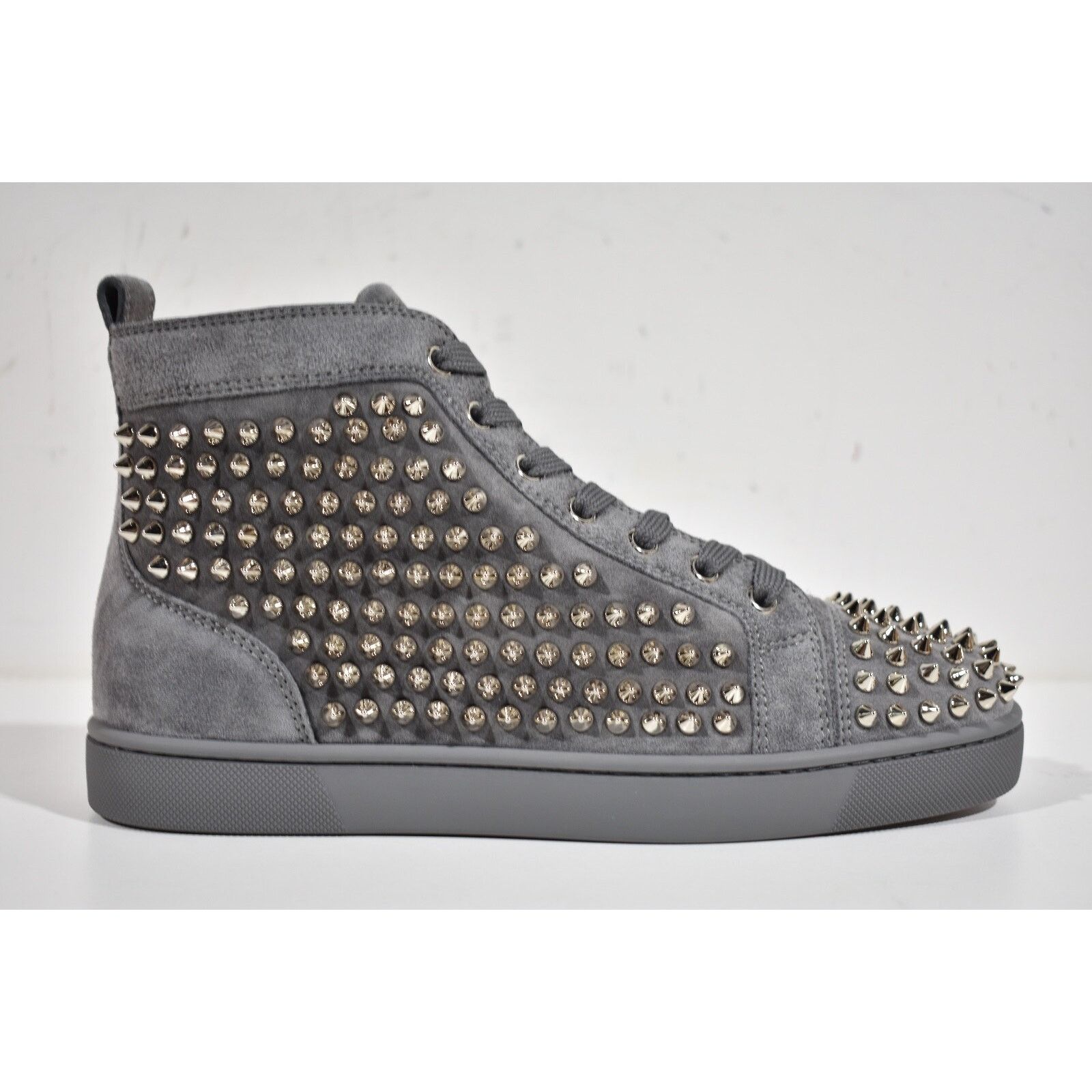 Christian Louboutin Christian Louboutin Men Louis Flat Shadow Grey Suede Spike Size US 6 / EU 39 - 2 Thumbnail