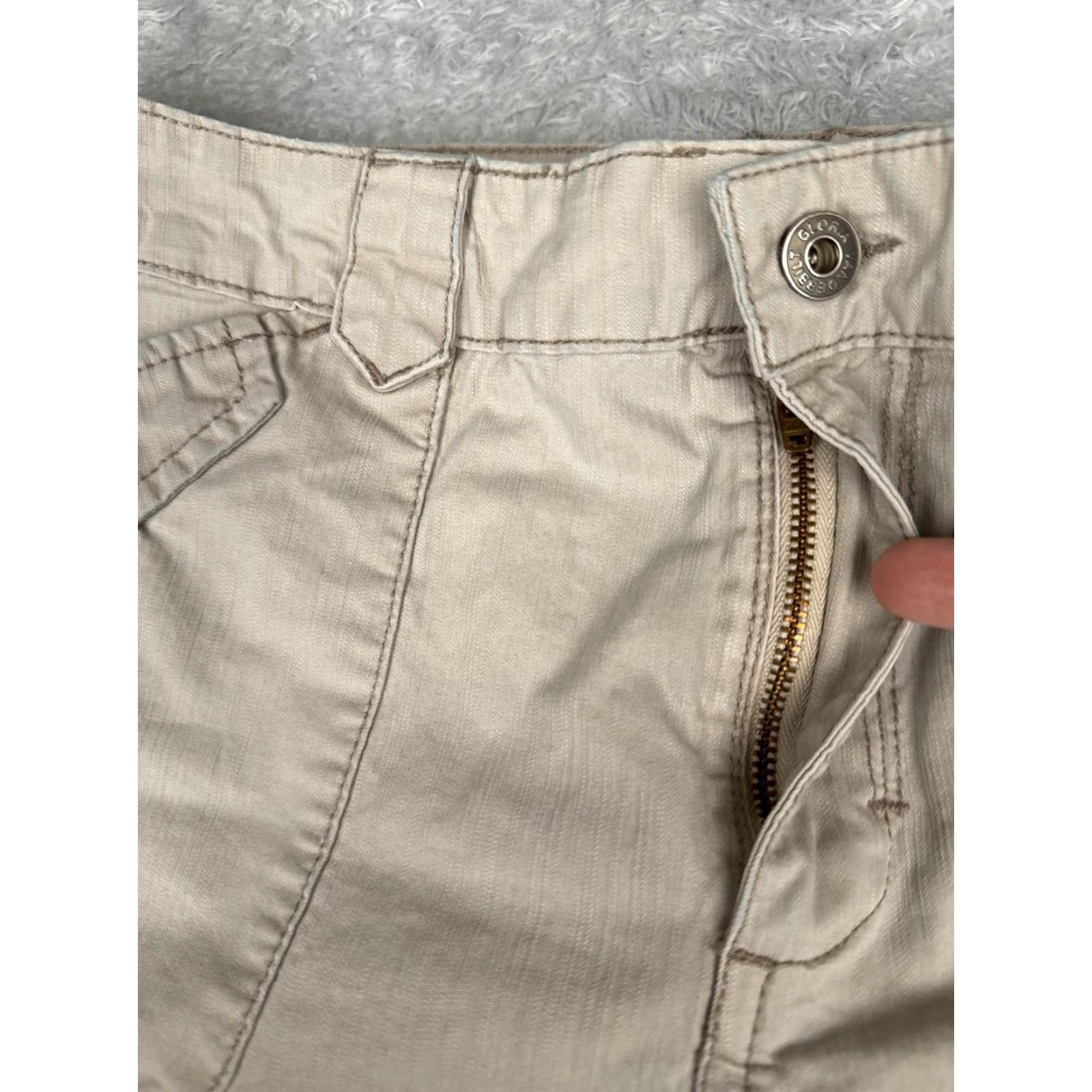 Gloria Vanderbilt Gloria Vanderbilt Jeans Straight Womens 12 Beige Light Wash High Rise 32x31 Cargo Pocket Jeans Woman Beige Light Wash Size 34" / US 12 / IT 48 - 5 Thumbnail