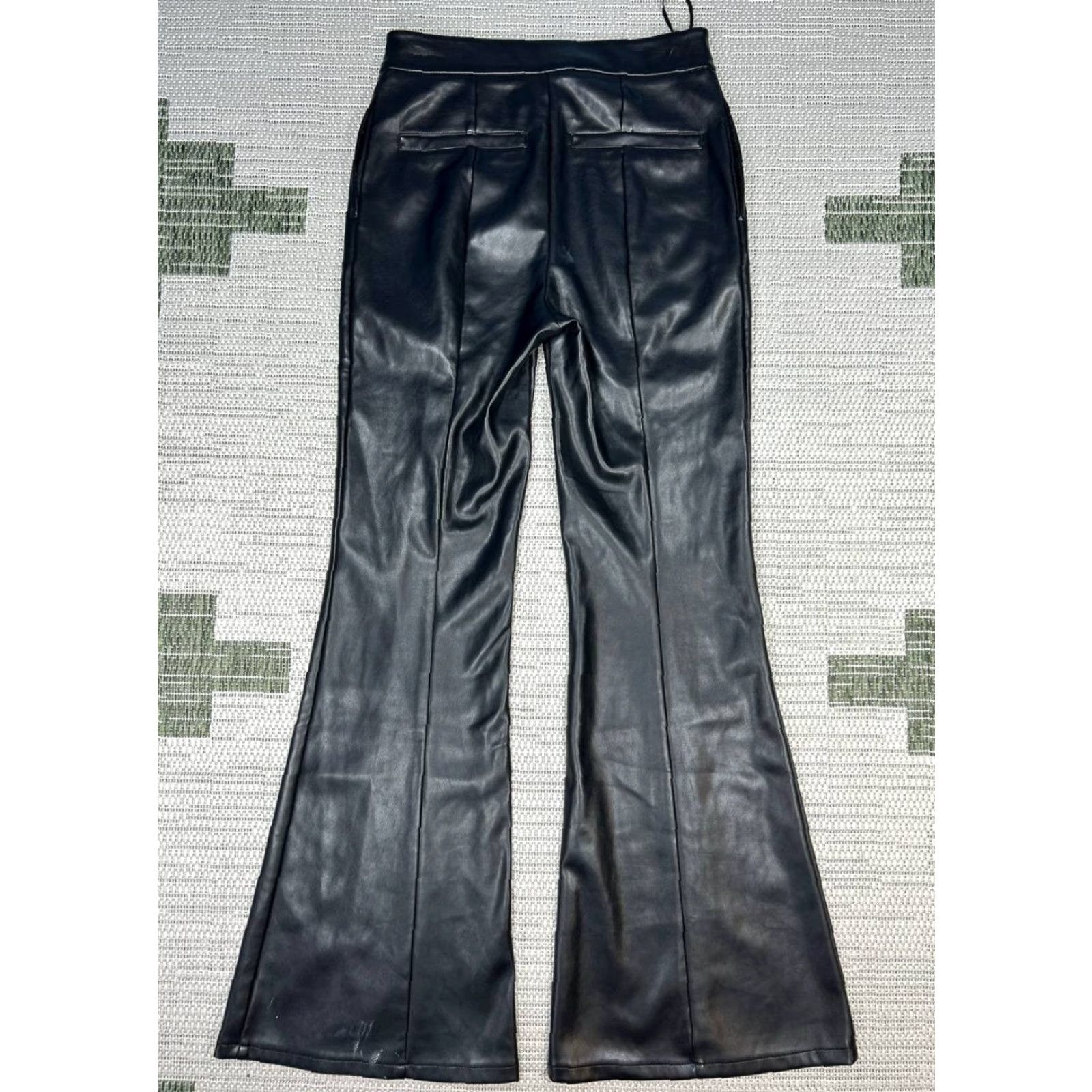 7 For All Mankind VINTAGE 7 For All Mankind Faux Leather Pants Black Womens Small Mid Rise Flare Leg Size 28" / US 6 / IT 42 - 2 Thumbnail