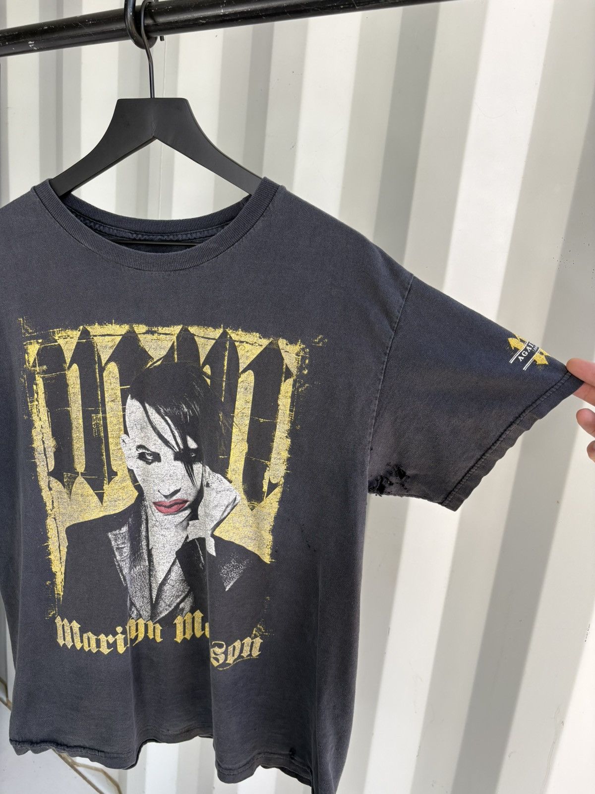 Marilyn Manson Thrashed Marilyn Manson Faded Distressed Shirt GRUNGE Band Size US L / EU 52-54 / 3 - 2 Thumbnail