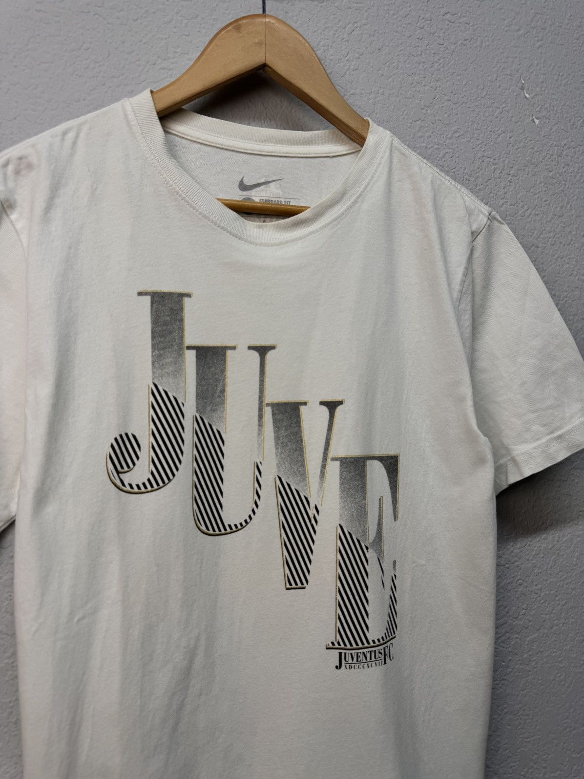 Vintage NIKE JUVENTUS 2012/13 SOCCER FOOTBALL SHIRT JERSEY Size US S / EU 44-46 / 1 - 5 Thumbnail