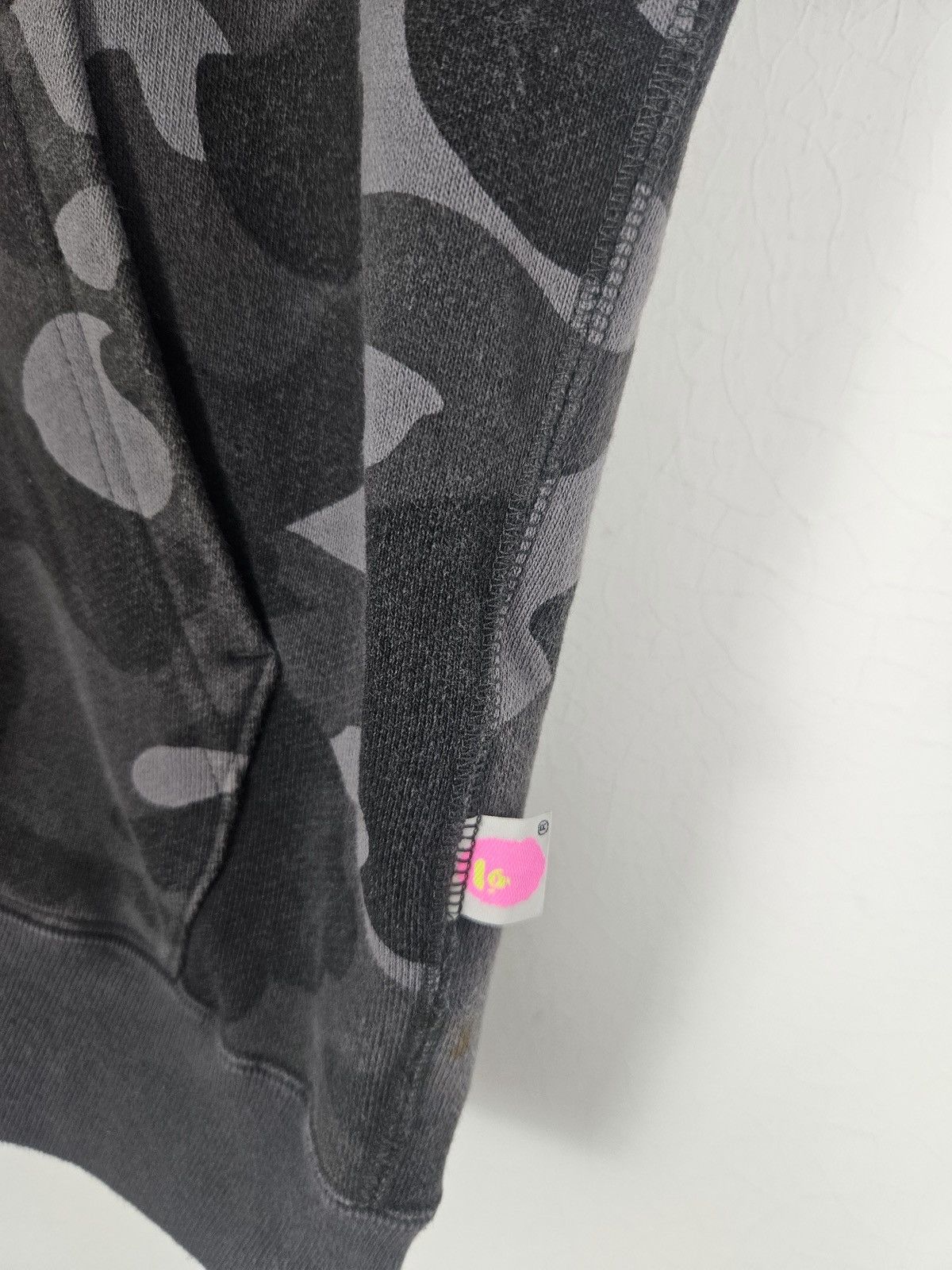 Bape A Bathing Ape BAPE Camo sleeveless vest hoodie Size US L / EU 52-54 / 3 - 4 Thumbnail