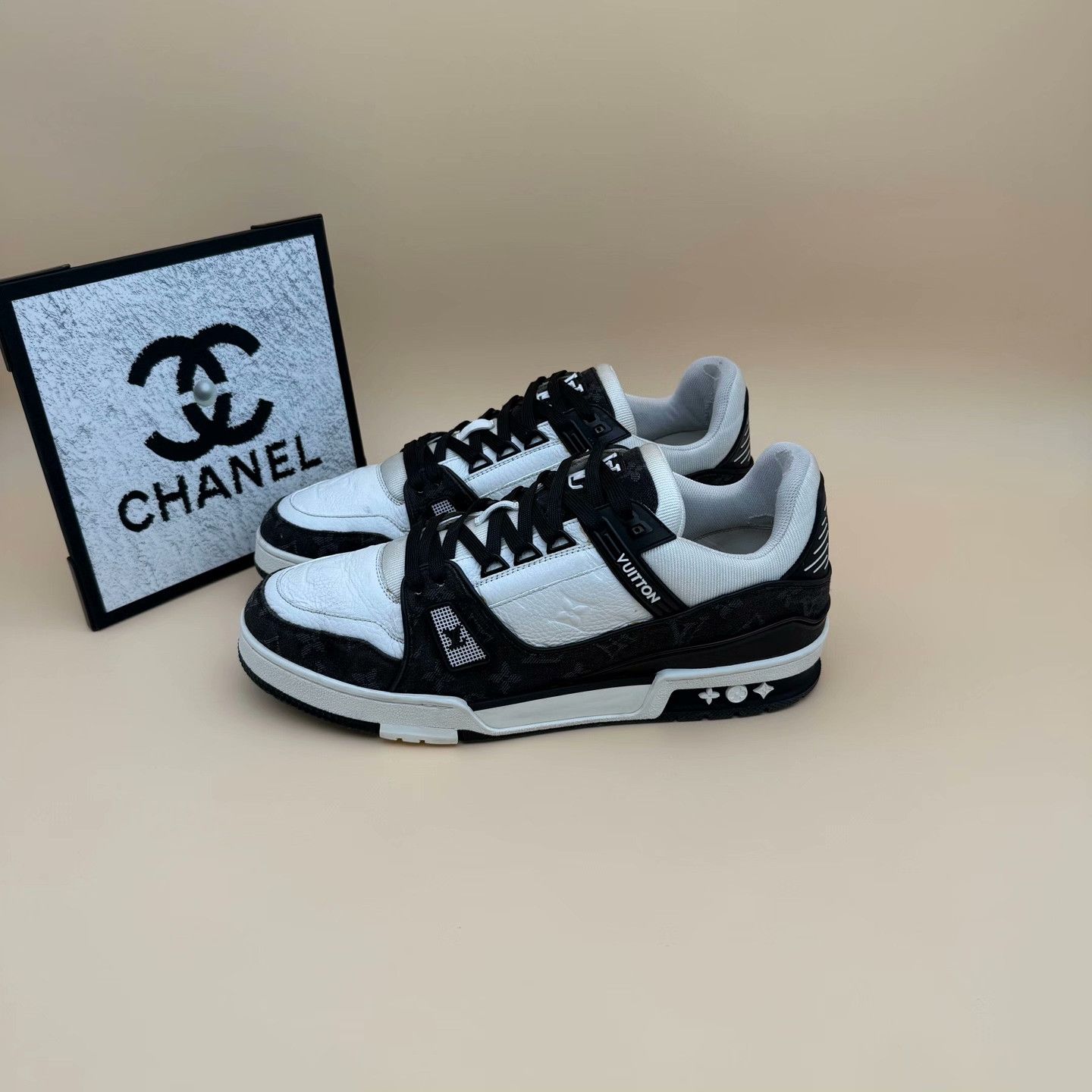 Louis Vuitton Louis Vuitton Training Denim Black Lowtop Sneakers 10 Men Size US 10 / EU 43 - 1 Thumbnail