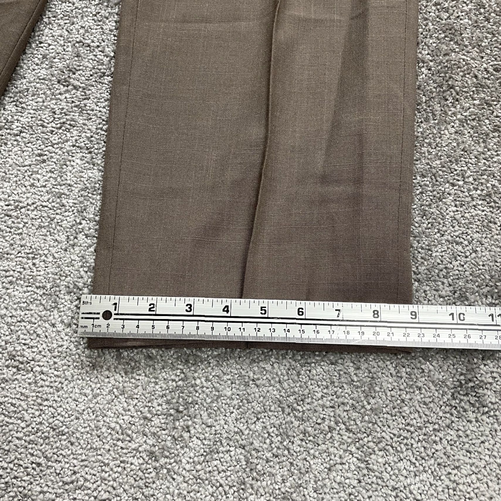Vintage VINTAGE International Passport Dress Pants Men Brown Pleated Front Trousers 36x29 Size US 36 / EU 52 - 7 Thumbnail
