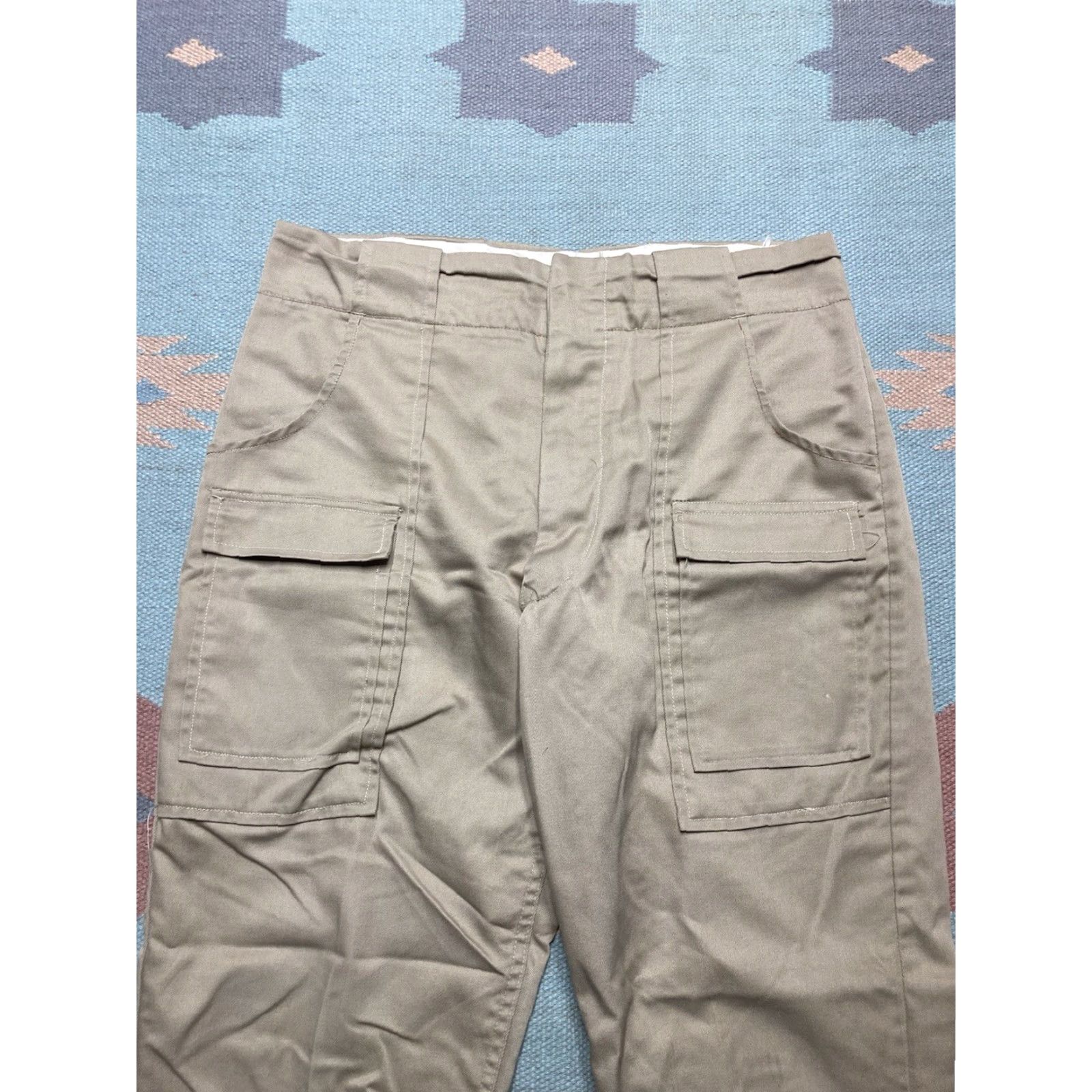 Vintage VINTAGE 1970s Bush Pocket Pants Chino Beige Khaki Wide Leg Zip 33x28 Mens Trousers Size US 33 - 3 Thumbnail