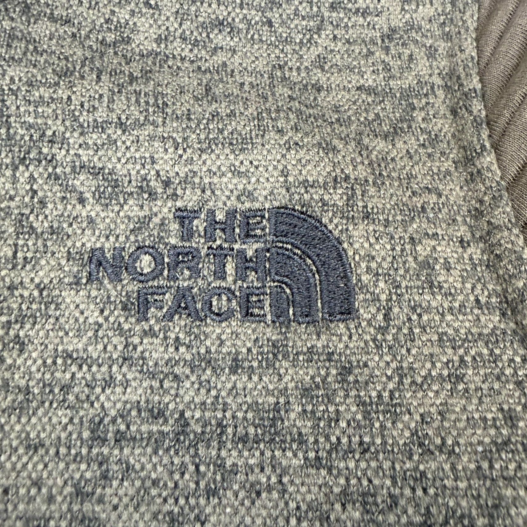 The North Face The North Face Jacket Womens Small Gray Fleece Hooded Full Zip Ribbed Sleeves Size S / US 4 / IT 40 - 4 Thumbnail