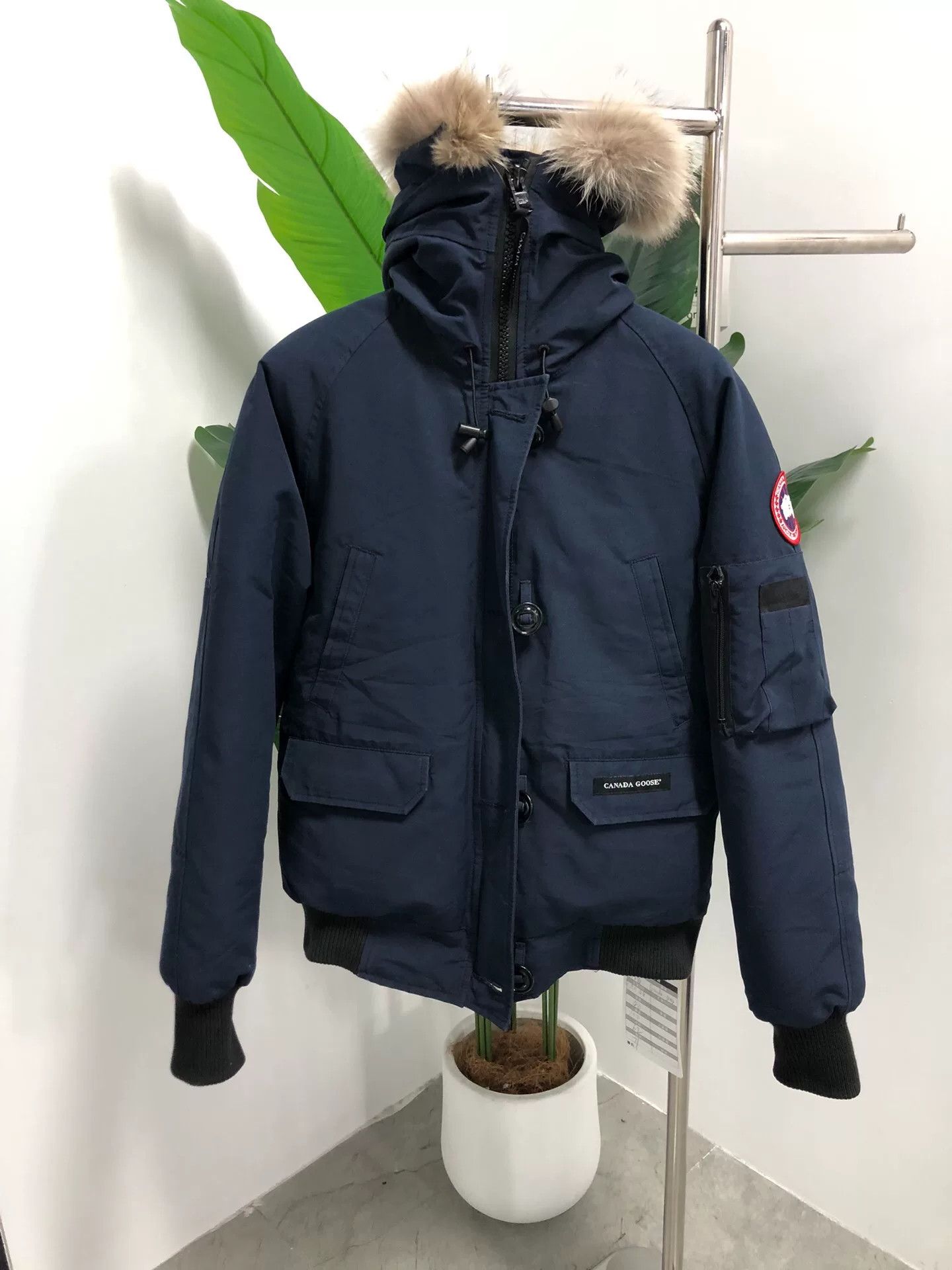 canada goose hooded down jacket blue size m