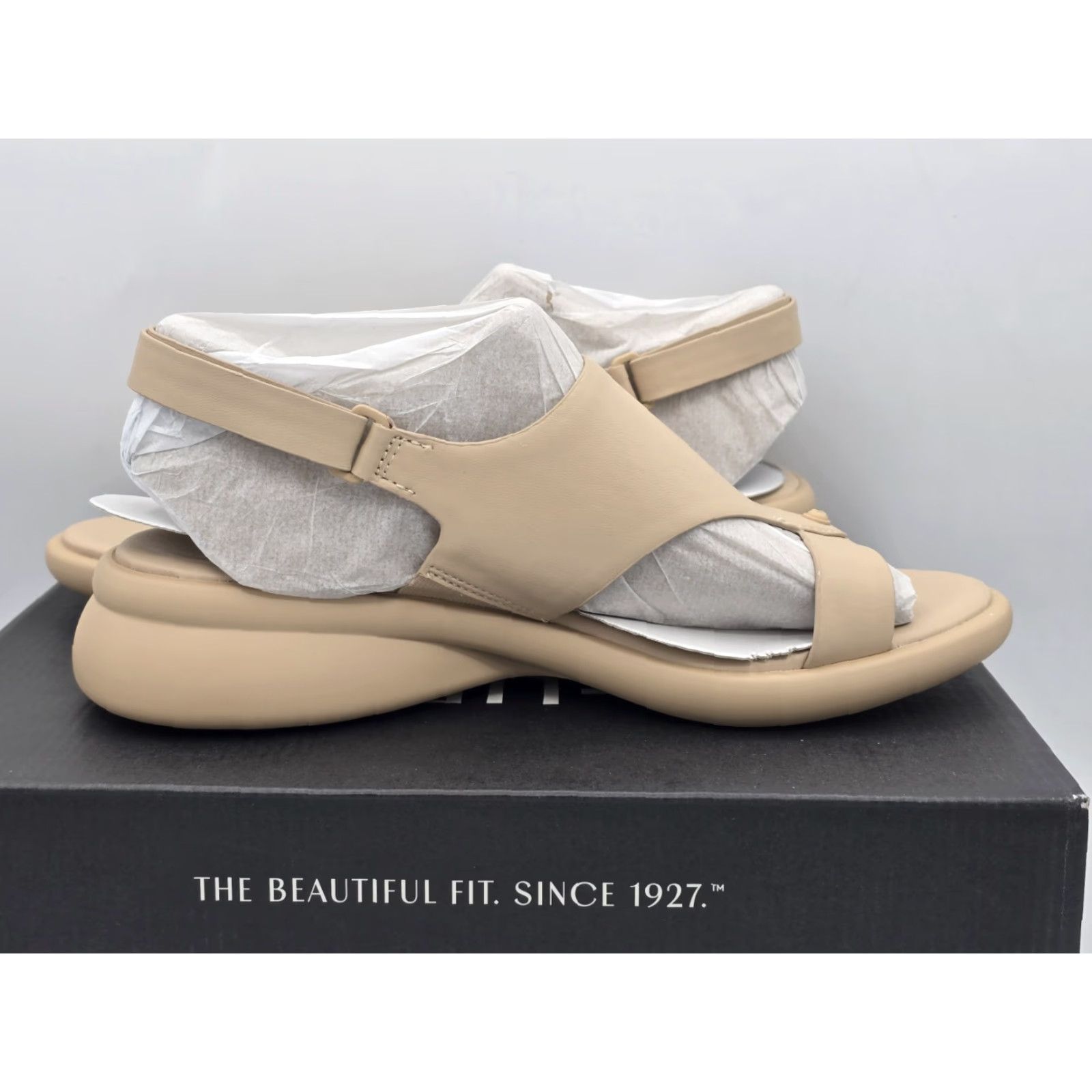 Naturalizer Naturalizer Lillian Tan Women's Sandals sz 7.5 M Size US 8 / IT 38 - 5 Thumbnail