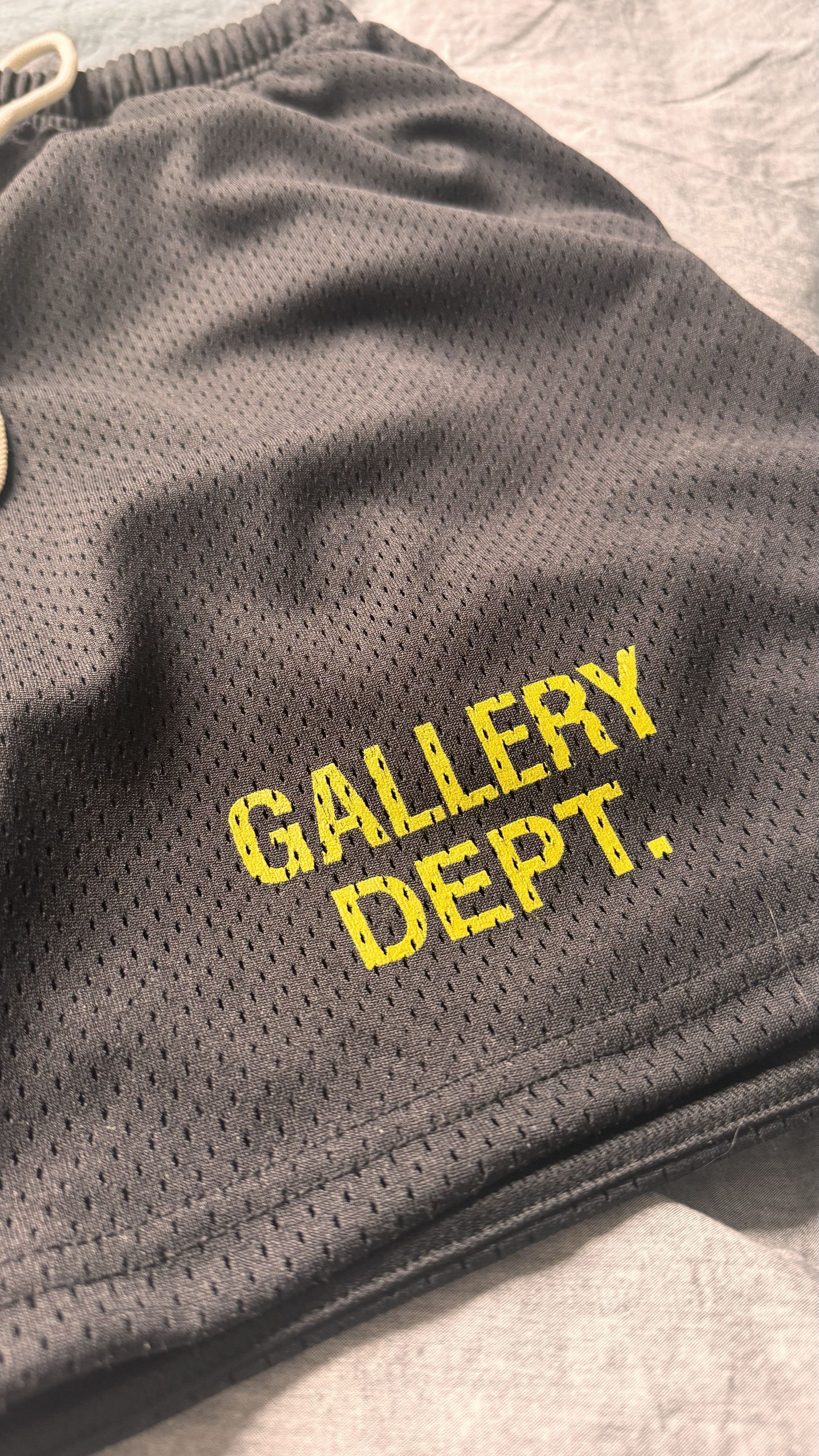 Gallery Dept. Gallery Dept. VENICE COURT SHORTS BLACK size xs Size US 30 / EU 46 - 2 Thumbnail