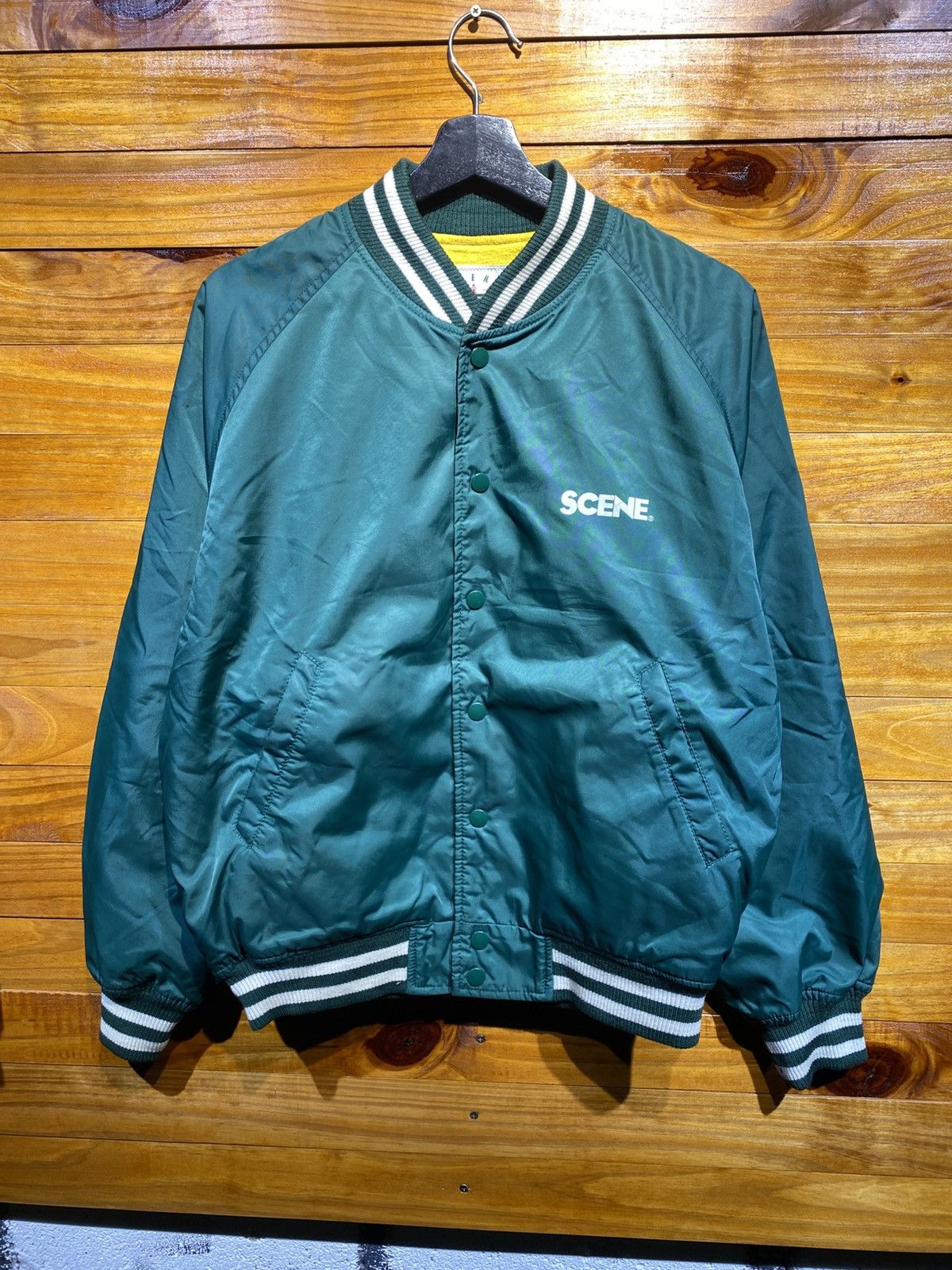 Vintage VINTAGE SCENE NYLON VARSITY BASEBALL JACKET Size US M / EU 48-50 / 2 - 3 Thumbnail