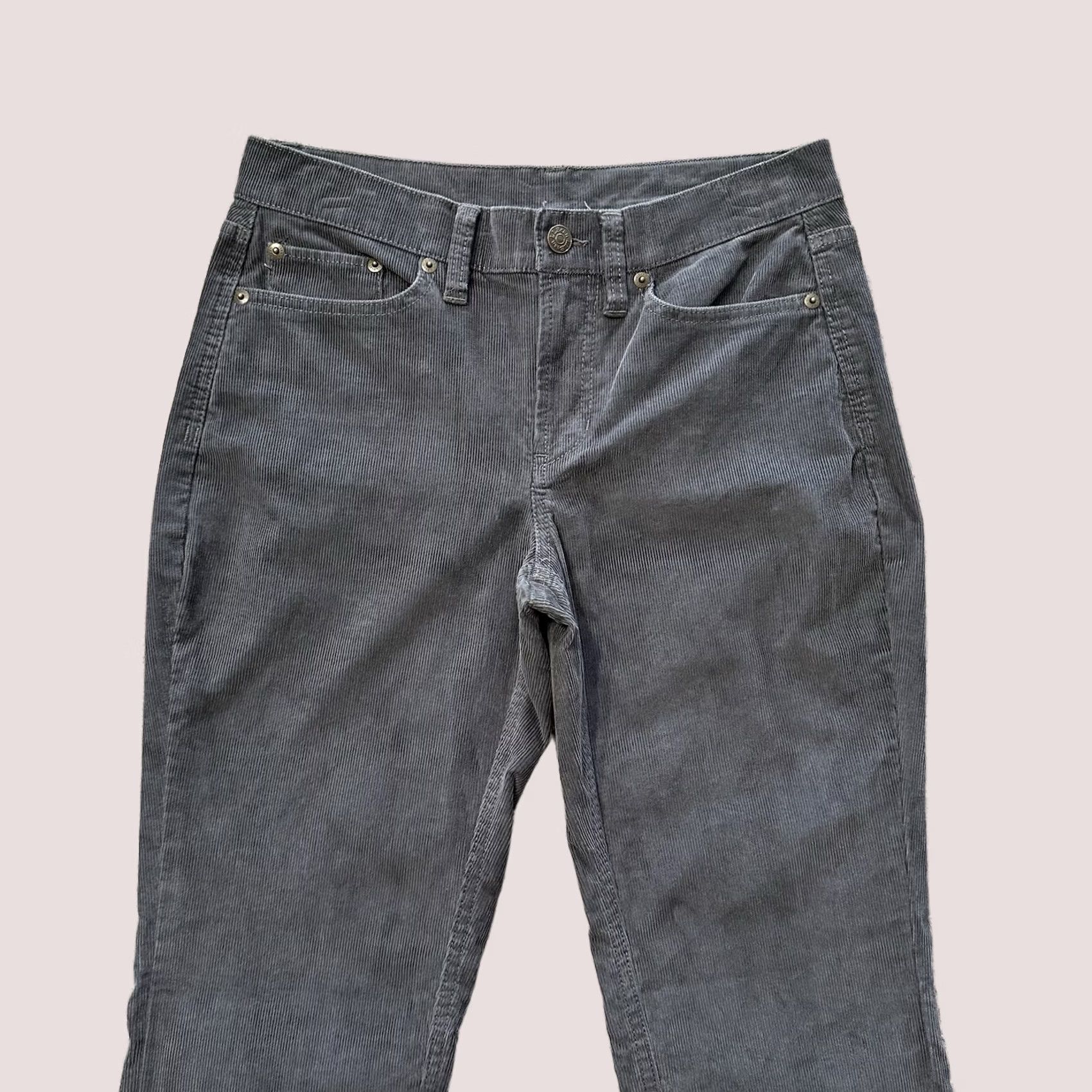 Vintage L.L. Bean Pants Womens 6P 28x27 Corduroy Straight Leg Mid Rise BeanFlex Stretch Pants Clothing Womens 6P Gray Corduroy Straight Rise 28x27 Stretch Size 28" / US 6 / IT 42 - 1 Thumbnail