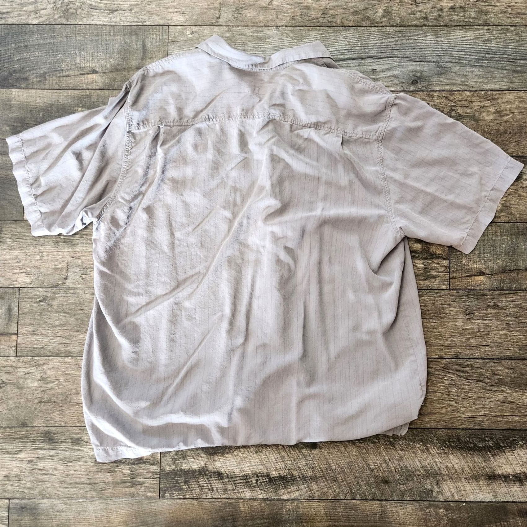 Tommy Bahama Tommy Bahama Men’s Hawaiian Shirt Short Sleeve 100% Silk Gray XL Beach Boat Casual Button-Up Size US XL / EU 56 / 4 - 3 Thumbnail