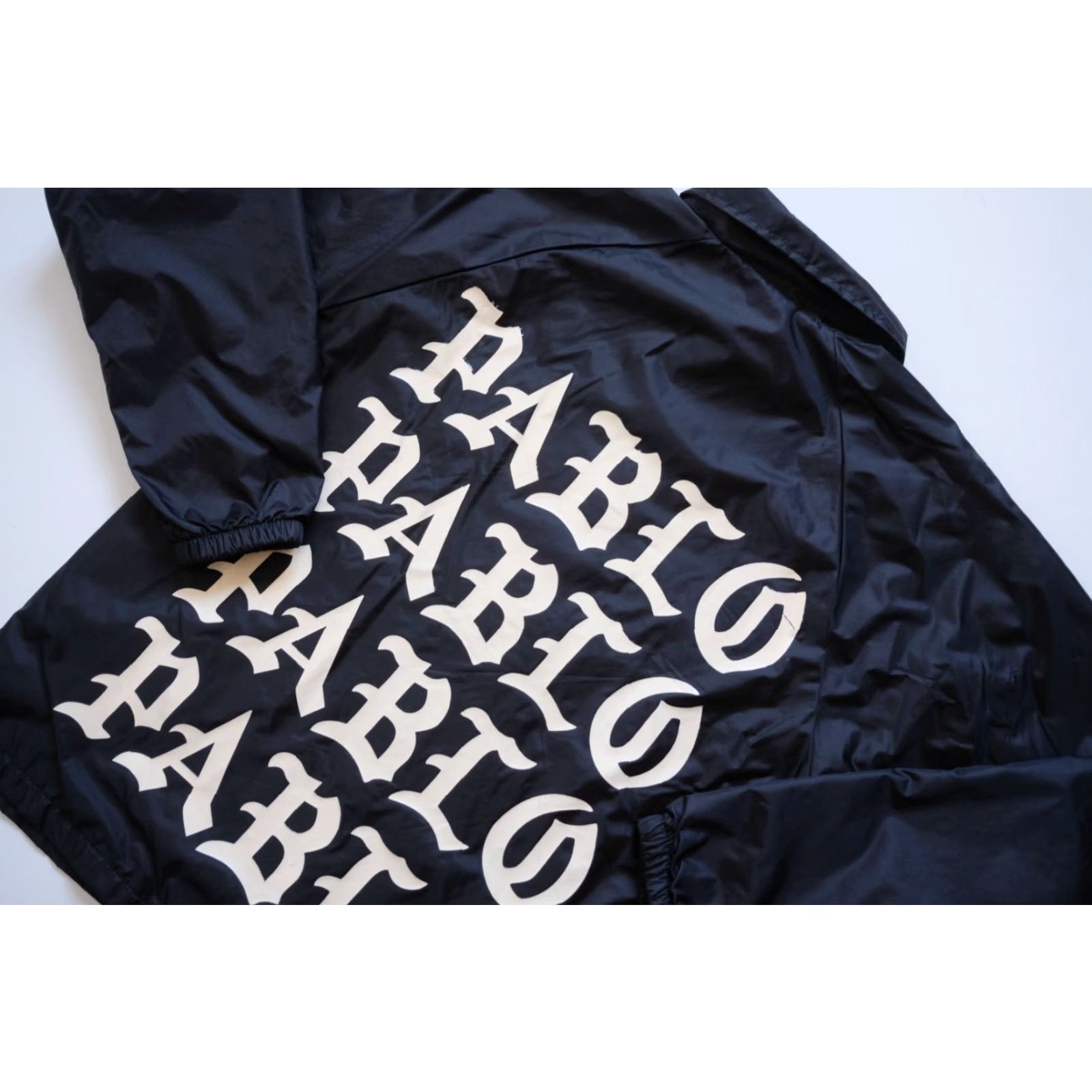 Yeezy KANYE WEST YE RAP MUSIC TOUR PAUBLO RAPPERS IN PARIS NYLON BLACK JACKET SZ S Size US S / EU 44-46 / 1 - 5 Thumbnail