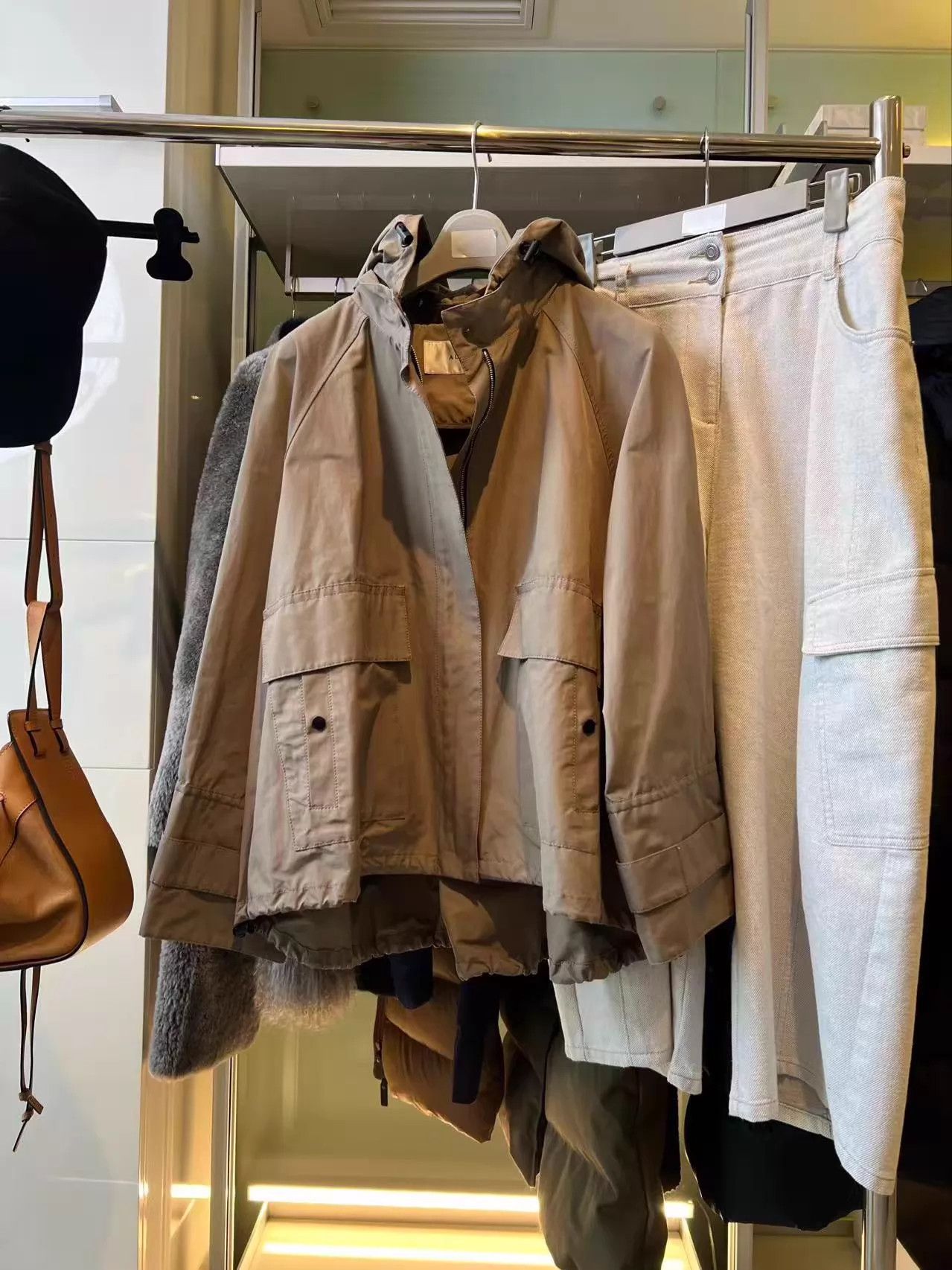 Other ADORE tea brown loose hooded jacket 38 Japan Size XS / US 0-2 / IT 36-38 - 2 Thumbnail