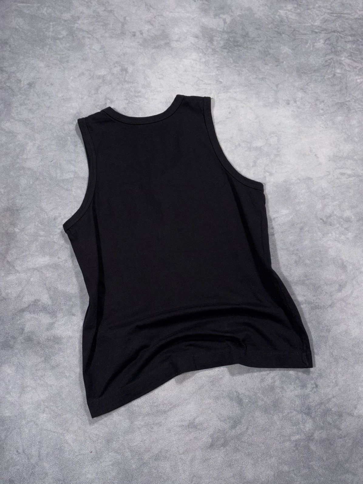 Comme des Garcons Comme Des Garcons AD2001 Archive Logo Tank Top Size US S / EU 44-46 / 1 - 7 Thumbnail