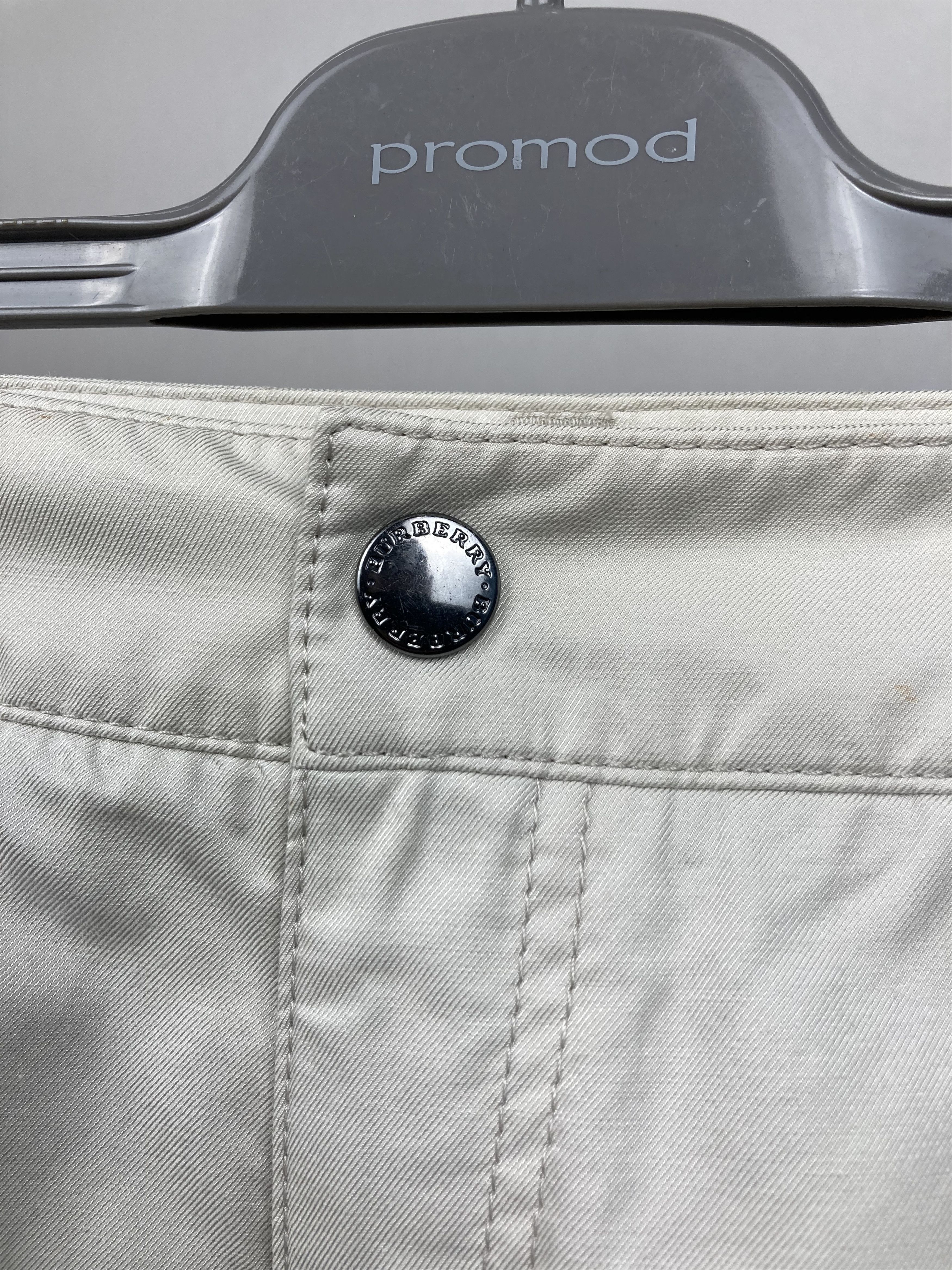Burberry Burberry Lose Fit Beige Vintage Cargo Pants Made For Japan Size 29" - 2 Thumbnail