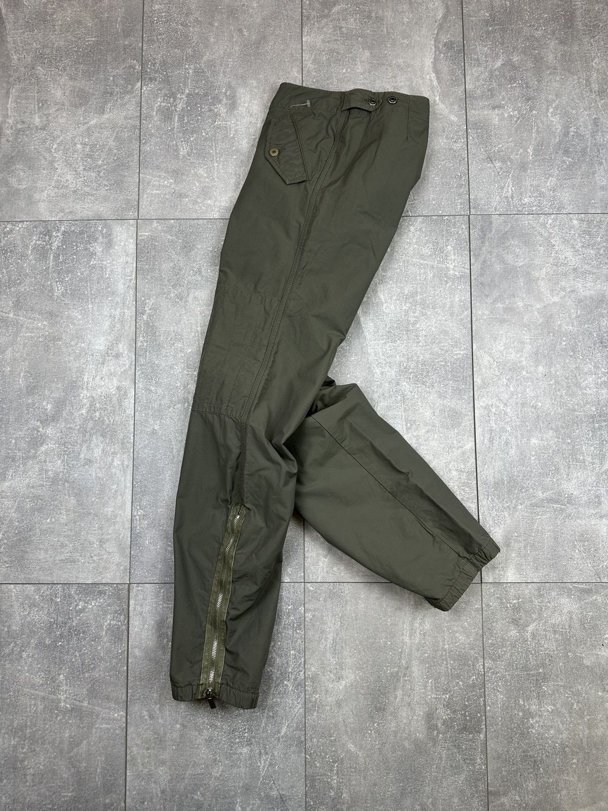 Diesel Women’s Khaki Diesel Double Knee Jogger Pants Y2K Size 27" / US 4 / IT 40 - 13 Thumbnail