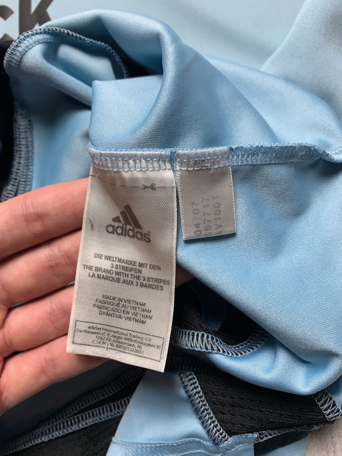 Adidas × Vintage Vintage adidas New Castle United soccer jersey blue away M Size US M / EU 48-50 / 2 - 7 Thumbnail