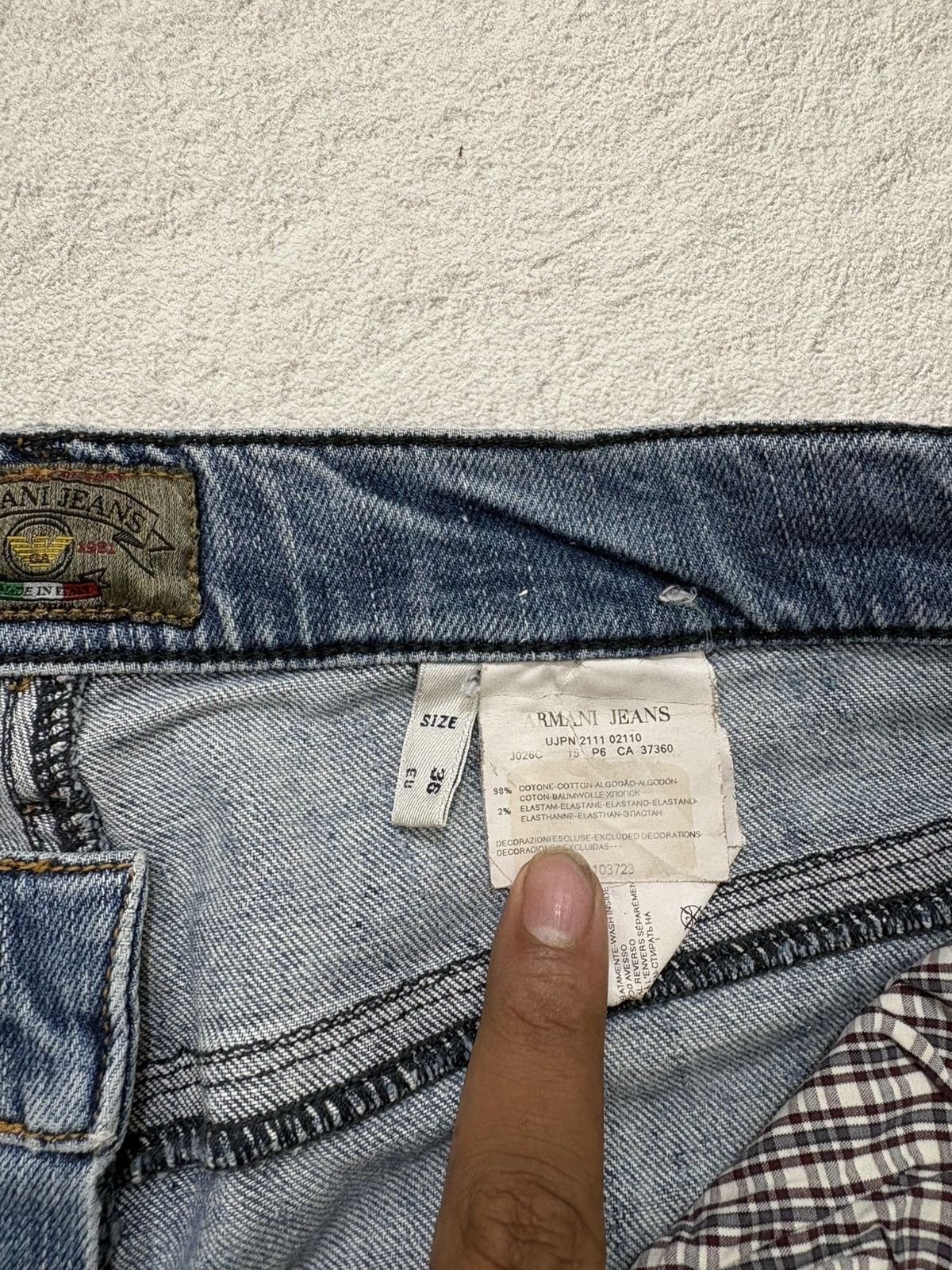 Giorgio Armani 2000s armani exchange japan bootcut wash denim y2k style Size US 34 / EU 50 - 6 Thumbnail