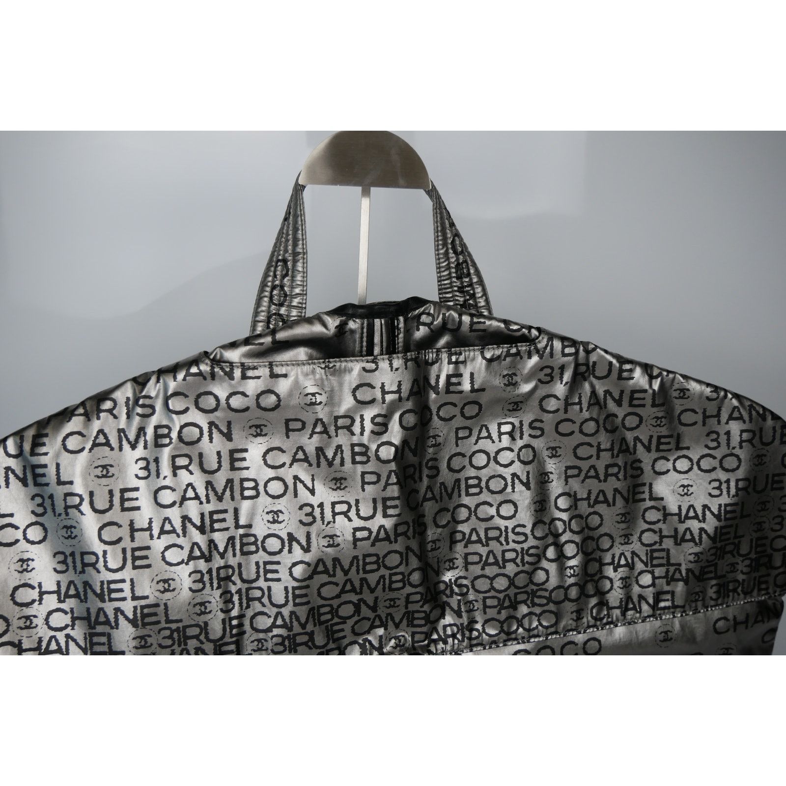 Chanel Limited Metallic Garment Bag Size ONE SIZE - 9 Thumbnail