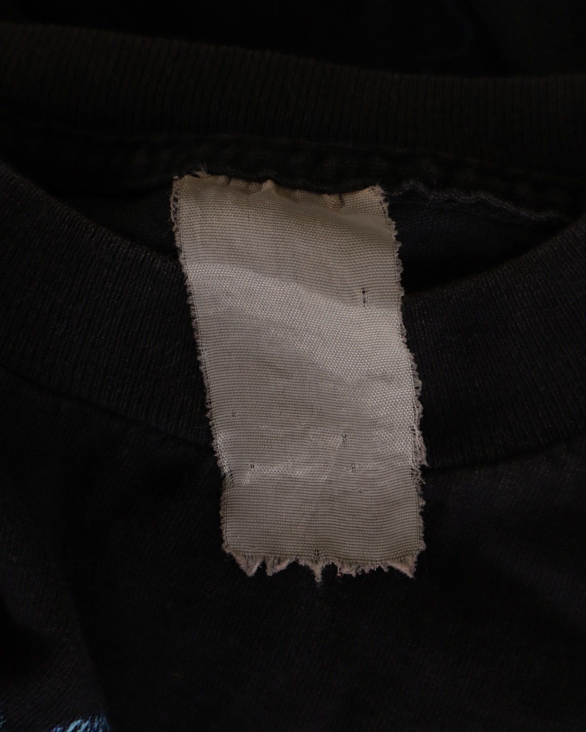 Nirvana Vintage Kurt Cobain Nirvana Memorial Angel Black Archive Tee Size US L / EU 52-54 / 3 - 8 Thumbnail