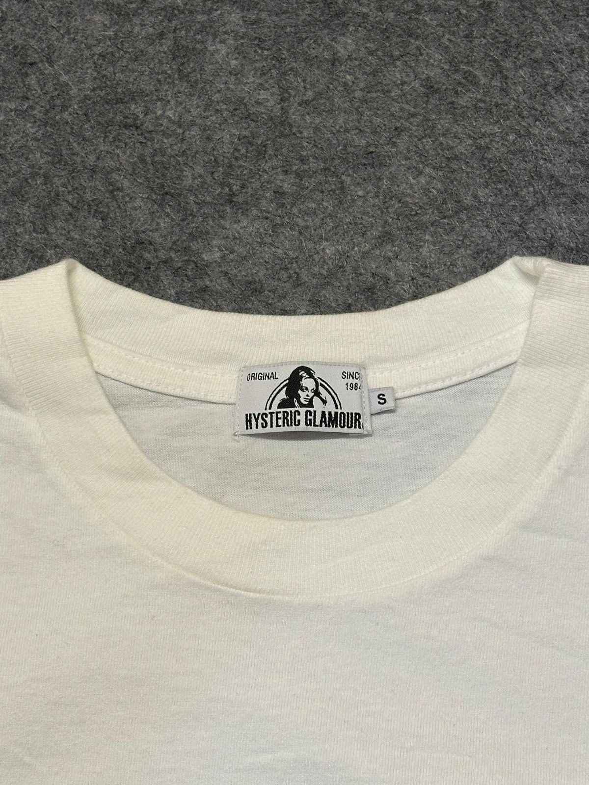 Hysteric Glamour Hysteric Glamour T-shirt sunset-themed "HG" girl print. Size US S / EU 44-46 / 1 - 6 Thumbnail