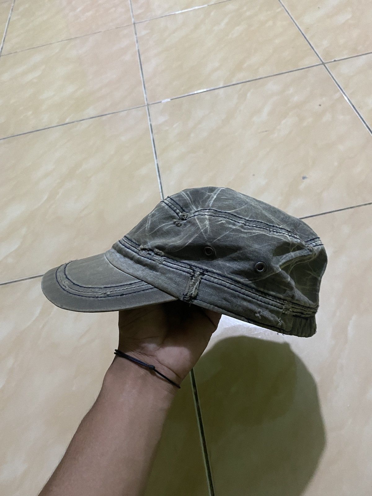 Japanese Brand COMMANDO HATS SMOKE MOTIF IFSIXWASNINE Size ONE SIZE - 3 Thumbnail