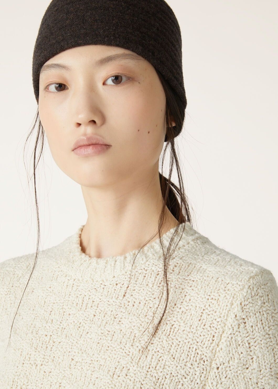 Loro Piana o1w1db10825 FAO2877 Folecchio Crewneck Sweater in Ivory Size L / US 10 / IT 46 - 3 Thumbnail