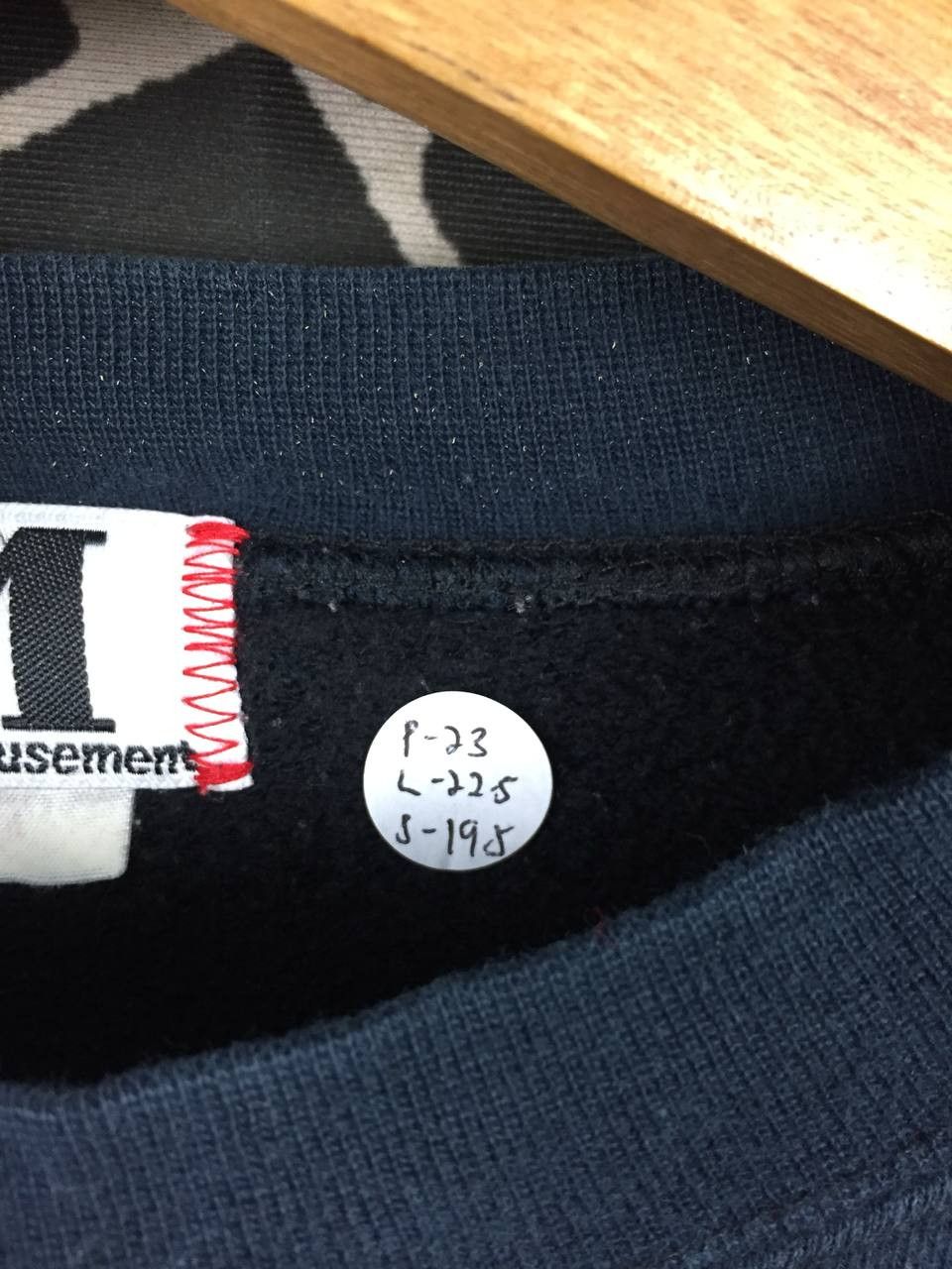 Modern Amusement Vtg Modern Amusement Crow Logo Boxy Fit Sweatshirt Size US M / EU 48-50 / 2 - 13 Thumbnail