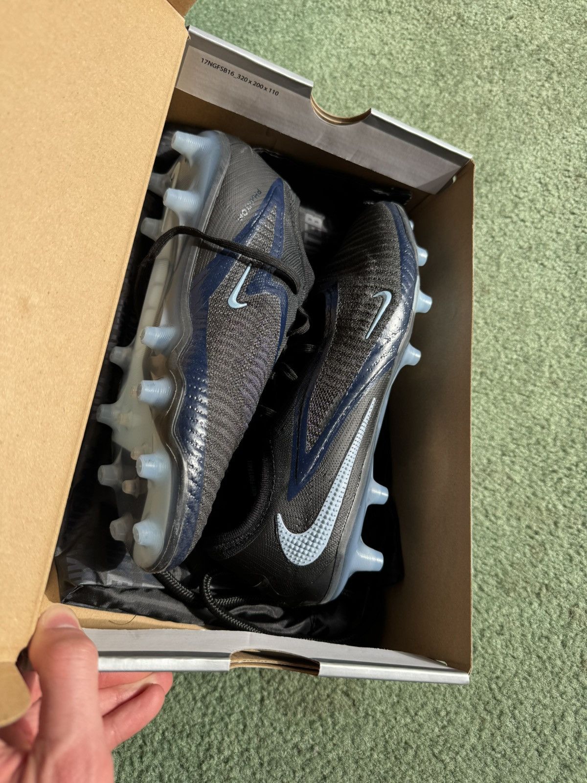 Nike Nike Phantom elite ag-pro Size US 9 / EU 42 - 2 Thumbnail