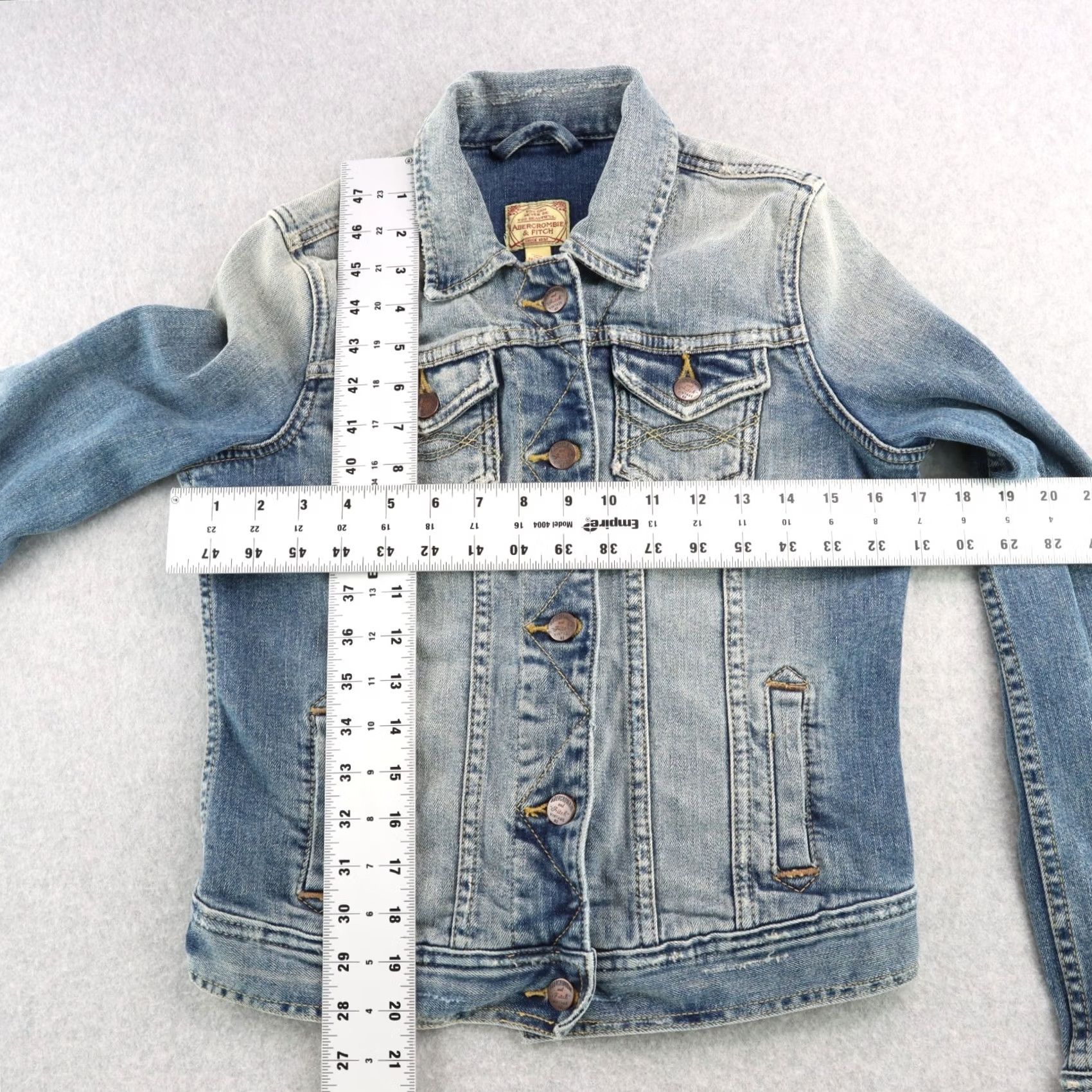 Abercrombie & Fitch VINTAGE Abercrombie and Fitch WOMENS Small Denim Jacket Distressed Size S / US 4 / IT 40 - 2 Thumbnail