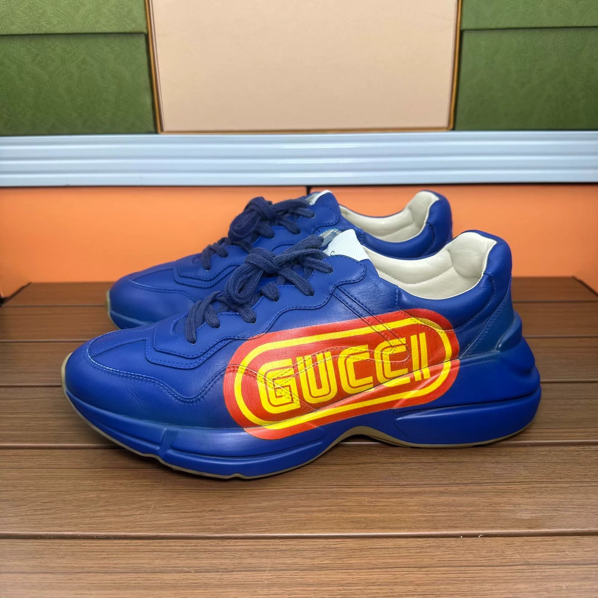 Gucci Gucci Blue Lowtop Sneakers 9 Men Size US 9 / EU 42 - 1 Thumbnail