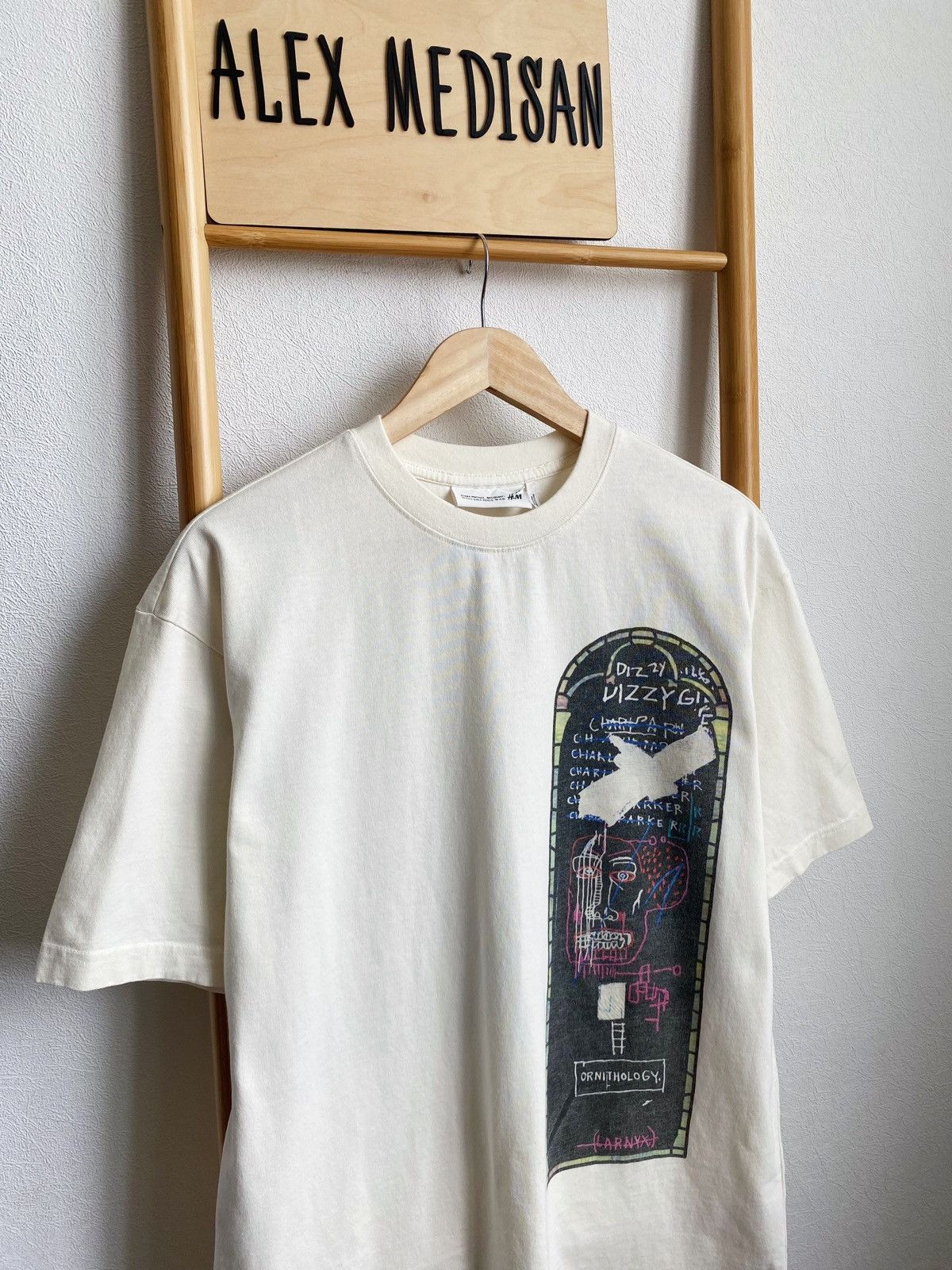 H&M × Jean-Michel Basquiat × Who Decides War WHO DECIDES WAR x BASQUIAT x H&M RELAXED FIT COTTON T-SHIRT Size US S / EU 44-46 / 1 - 2 Thumbnail