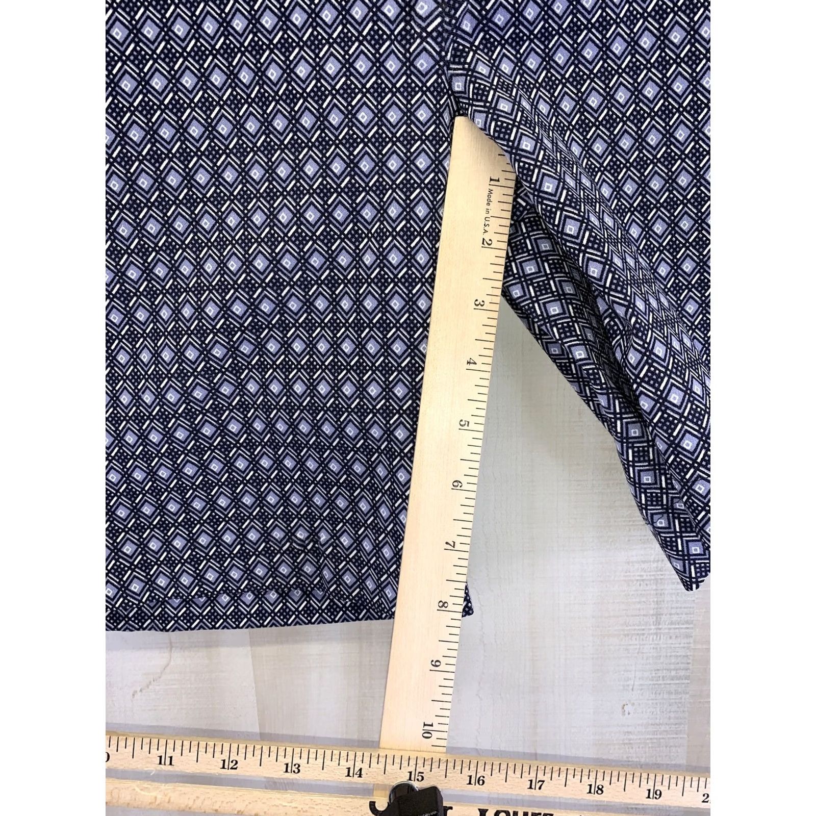 Vintage Mario Serrani Italy Womens Blue Diamond Pattern Stretch Shorts Size 10 Bermuda Jeans Bermuda Shorts Womens 10 Blue Diamond Stretch Shirt Nearby Size 32" / US 10 / IT 46 - 3 Thumbnail