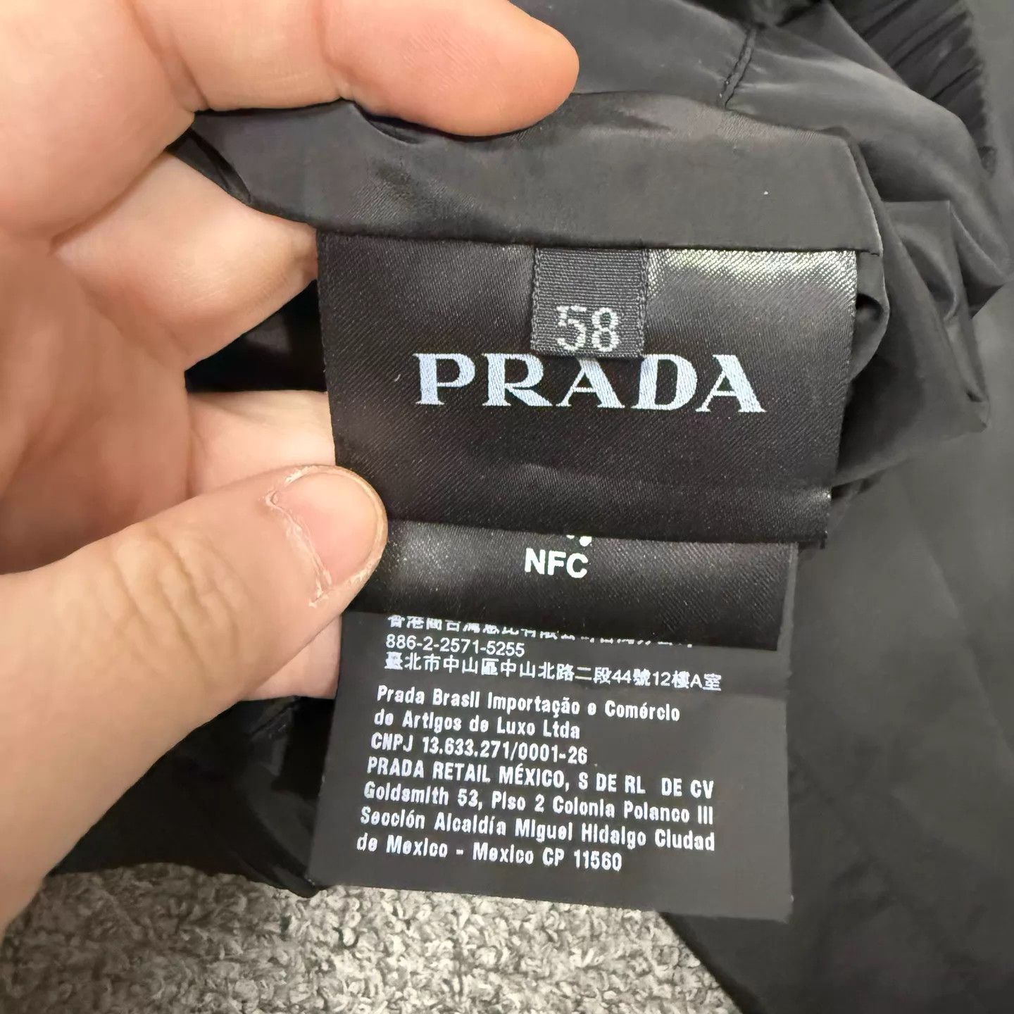 Prada Prada New Black Arm Tri Logo Nylon Jacket 58 Unworn Size US XXL / EU 58 / 5 - 4 Thumbnail