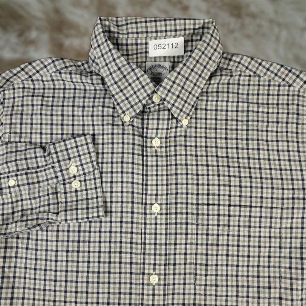 Brooks Brothers VINTAGE Brooks Brothers Shirt Mens Large Gray Check Casual Button-Up Long Sleeve Size US L / EU 52-54 / 3 - 1 Thumbnail